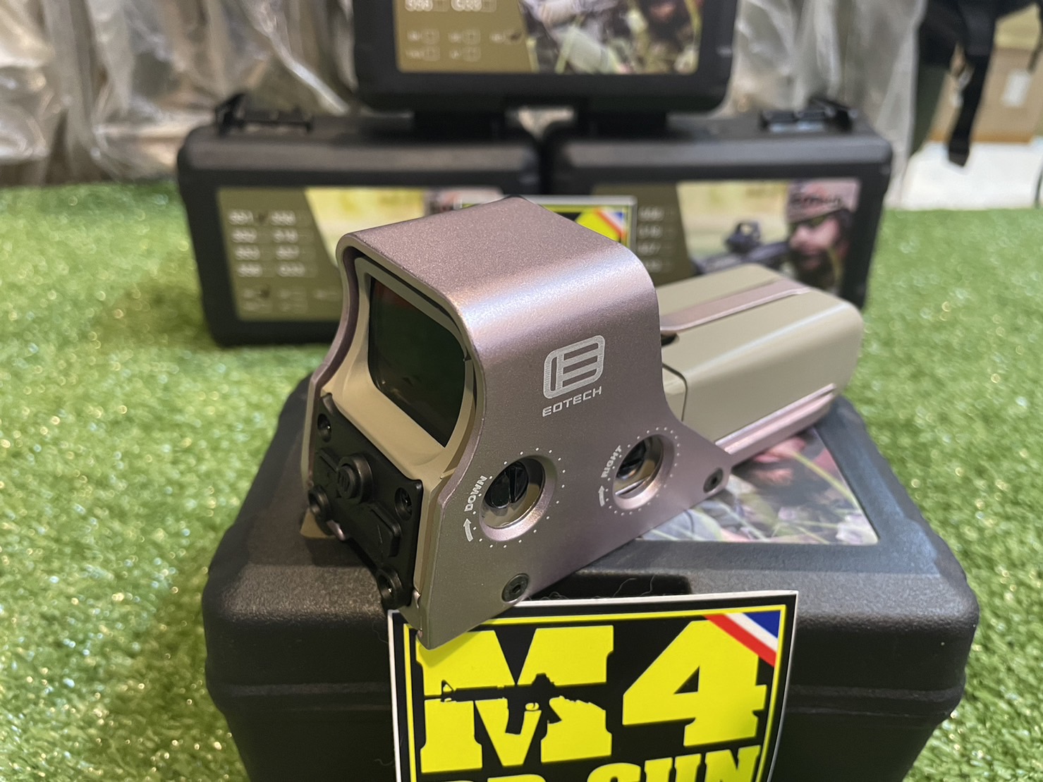 Dot : EOTech 552 - DE