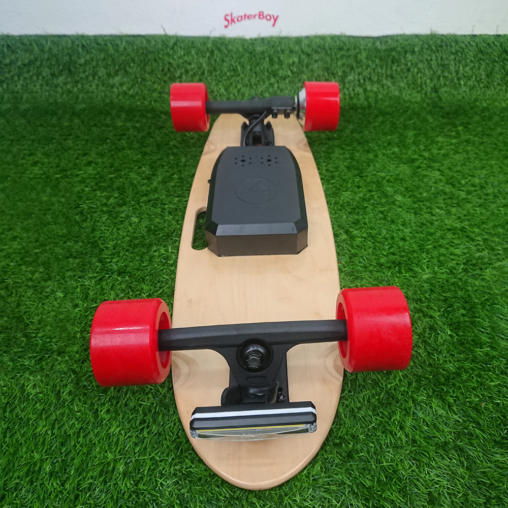 [0320] ไฟ LED รัดทรัคสเก็ตบอร์ด ปรับระดับได้ ชาร์จUSB แดง/ขาว สลับ