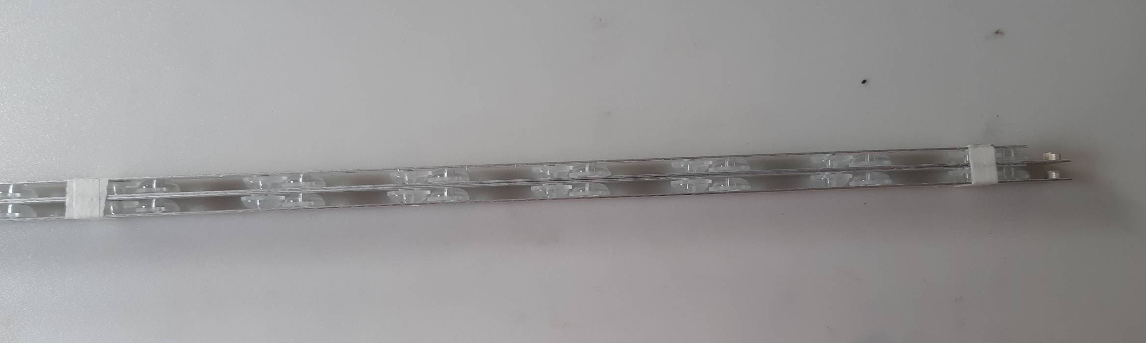 หลอดใหม่อันที่ 143 Haier LE43A31G LCD TV LED42D15-01 (A) 3034201520S TCL42E6900 42B10G 42H3000W 42CE3210D 42A5M 3V ยาว85.5 หลอด15ดวง4แถ