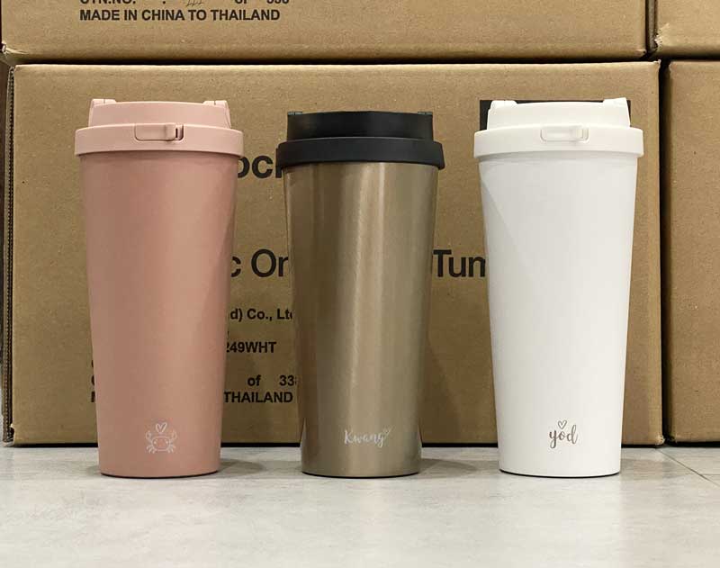 สลักชื่อ สลักข้อความ สลักรูป เลเซอร์ชื่อ เลเซอร์ข้อความ เลเซอร์รูป บนกระบอกน้ำ