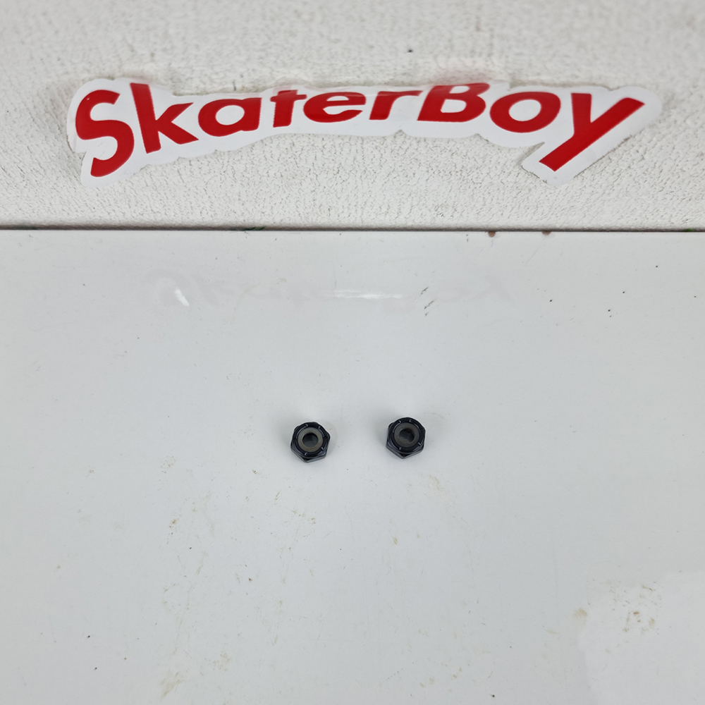 [0309] น็อตตัวเมีย ยึดทรัคสเก็ตบอร์ด สีดำ สีเงิน ใช้กับ skatetool ได้