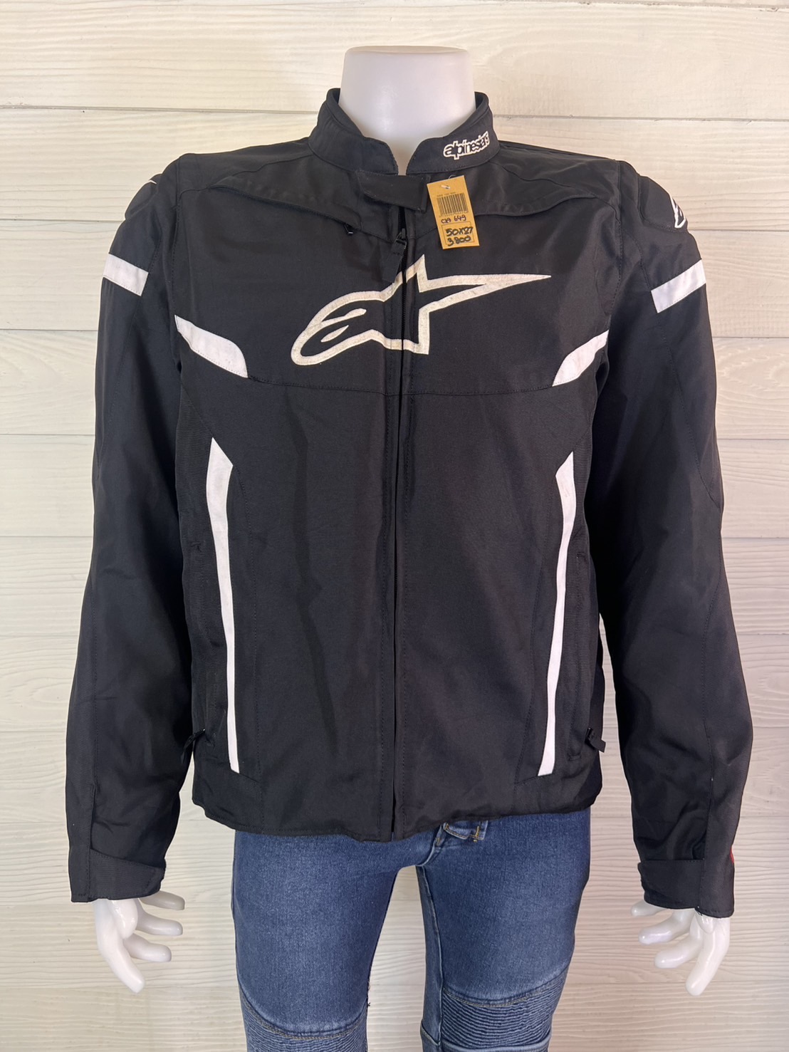 เสื้อขี่มอเตอร์ไซด์( มือสอง) CSA 649 : อก 50" ยาว 27" (XL) alpinestars