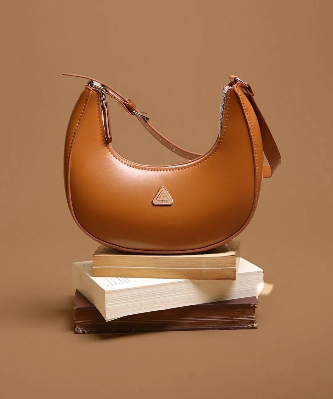 3ce Hobo Bag ราคาดี มีน้อย