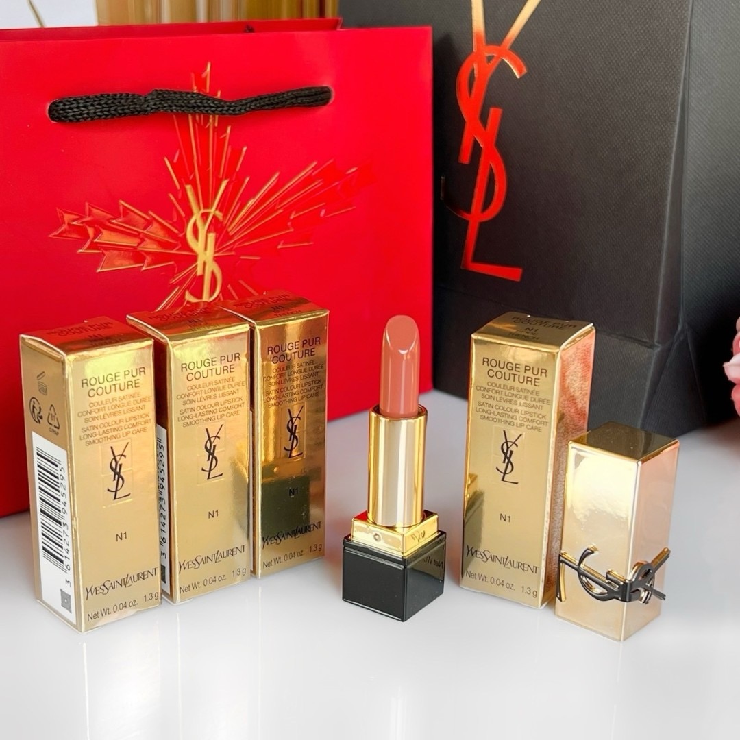 ลิปสติก YSL Rouge Pur Couture Lipstick 1.3g # N1 Beige Trench