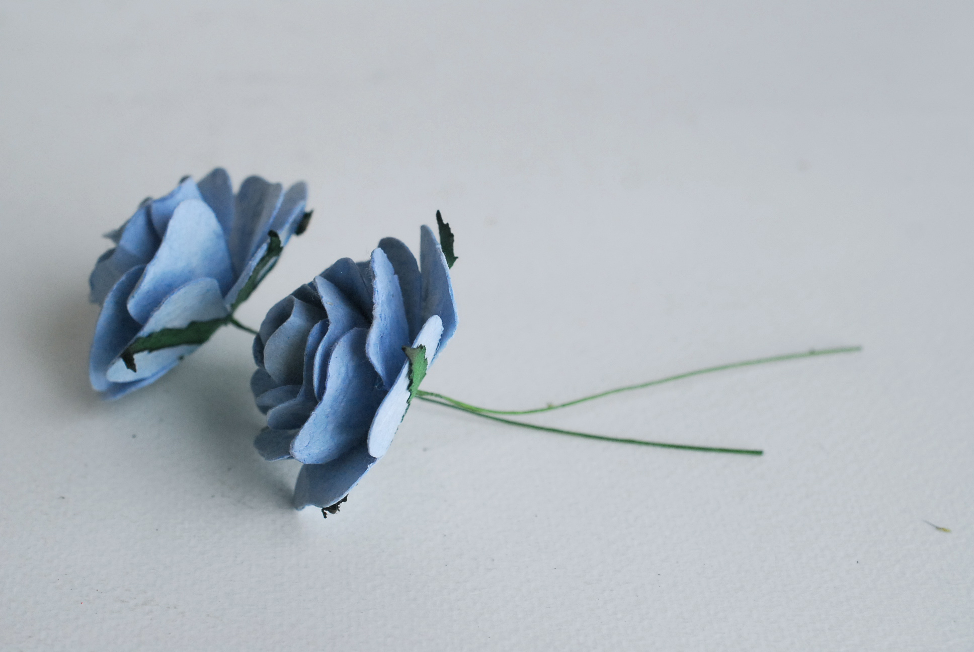 ดอกไม้กระดาษสา,ดอกกุหลาบกระดาษ กุหลาบ ดอกไม้ประดิษฐ์ สำหรับของชำร่วย, งานแต่งงาน,ทำข้อมือดอกไม้เพื่อนเจ้าสาว ดอกกุหลาบ PUL4-4 N ขนาด 4.5 cm. สีน้ำเงินตุ่น #170