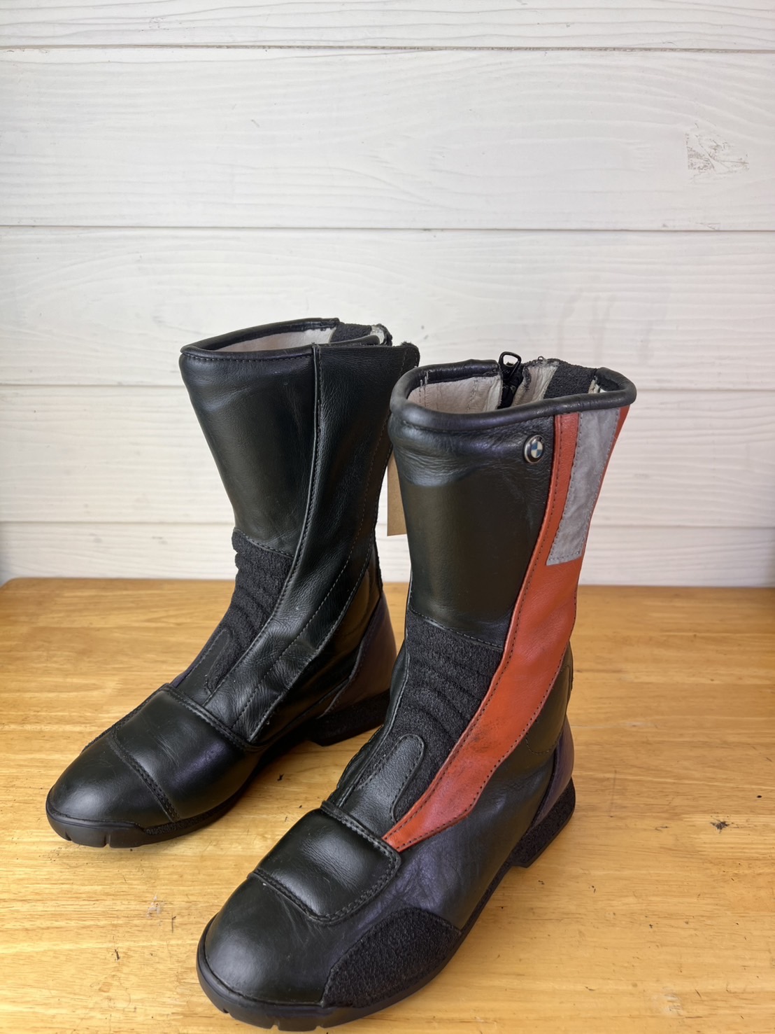 รองเท้าขี่มอเตอร์ไซด์( มือสอง) CMBA-498 Size ขนาดจากป้าย 36EUR /3UK /22.4CM BMW
