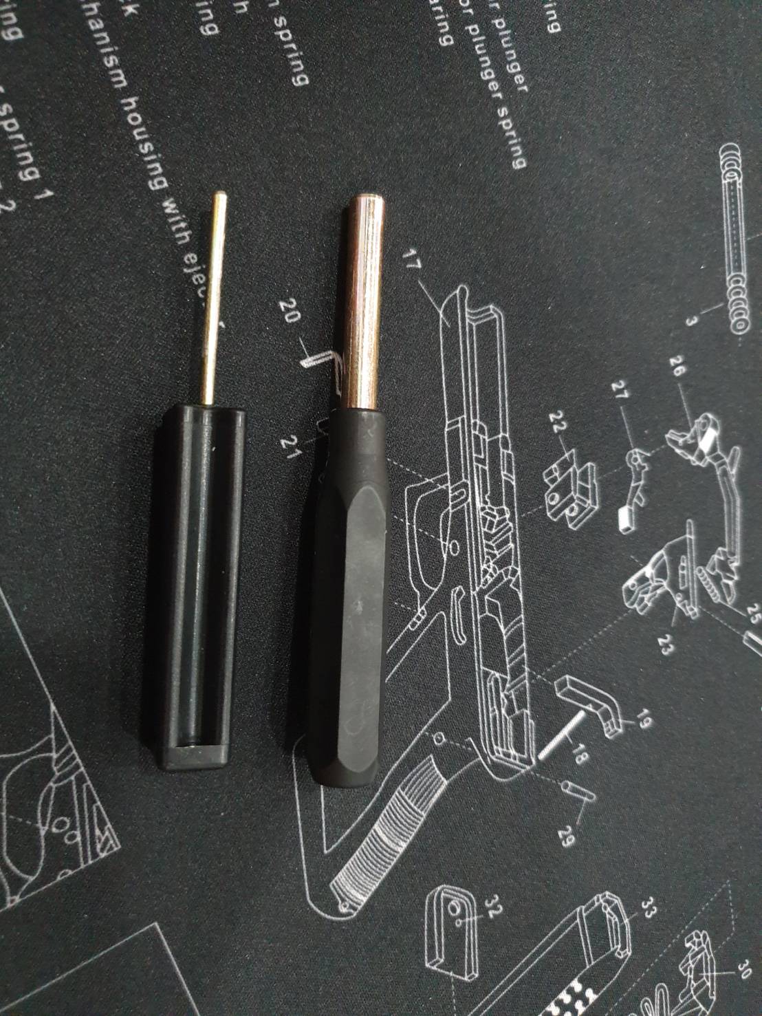 อุปกรณ์ถอดศูนย์หน้าและสลัก Glock_(K0180)