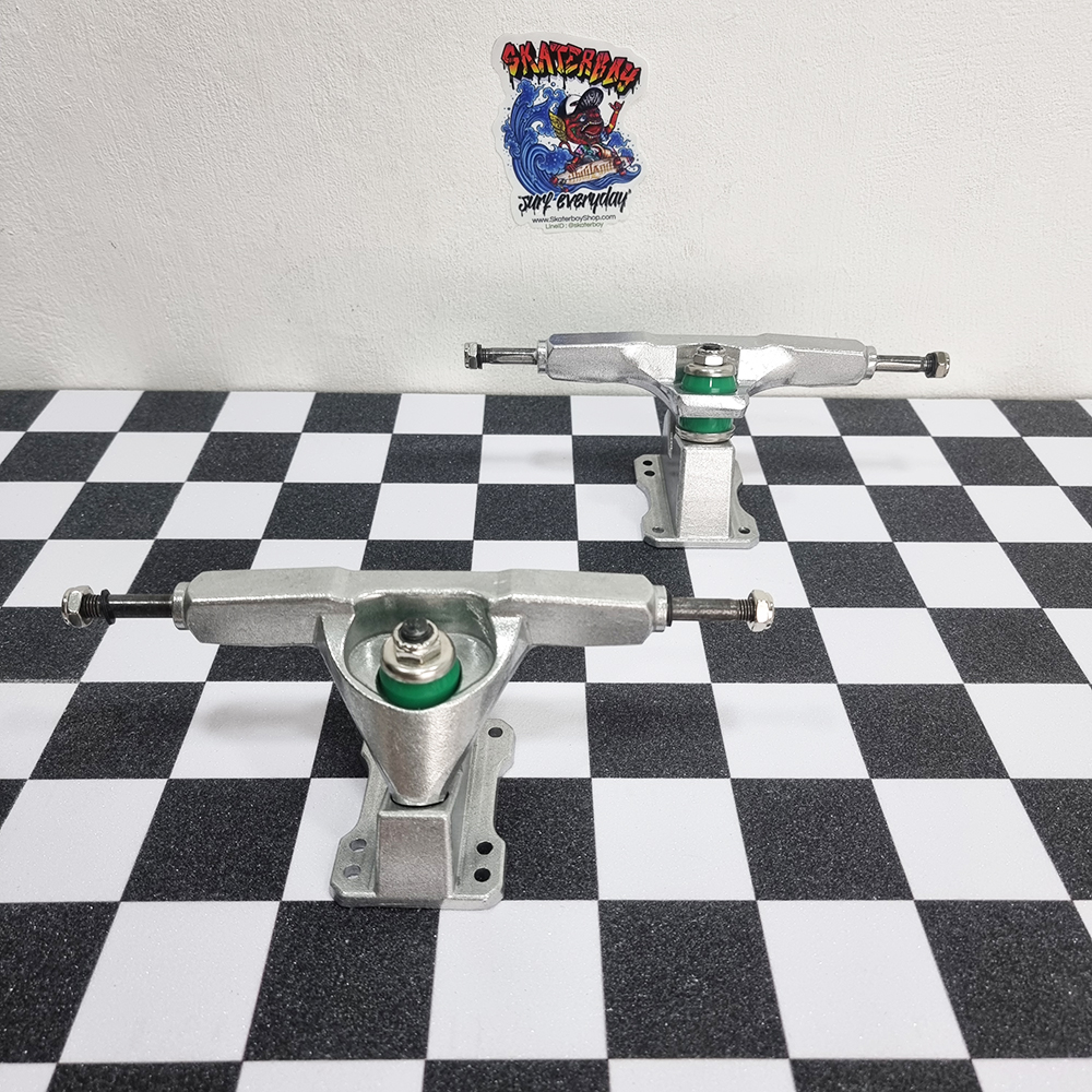 [0306] Surf truck บุช ชิ่ง เหลี่ยม 6.25 นิ้ว สูง 3.25นิ้ว Eys เหล็กหนาแข็งแรง