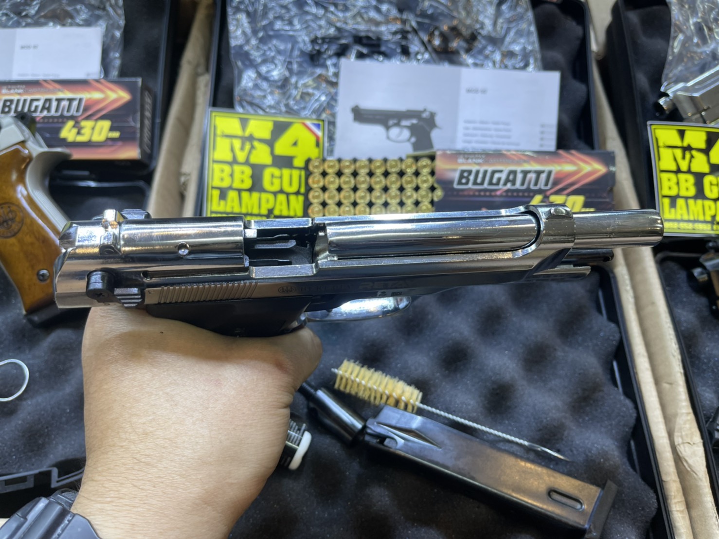 RETAY บาเรทต้า MOD 92 เงินเงา ด้าม ดำ