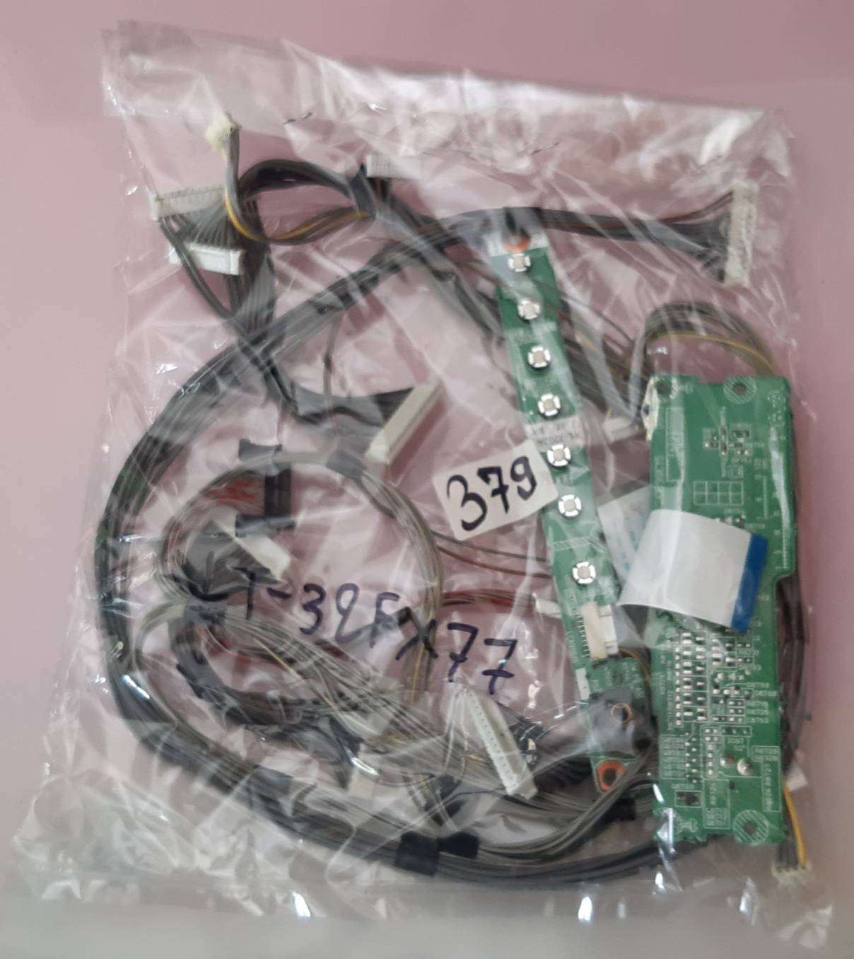 ชุดสายแพร 379 JVC LT-32FX77