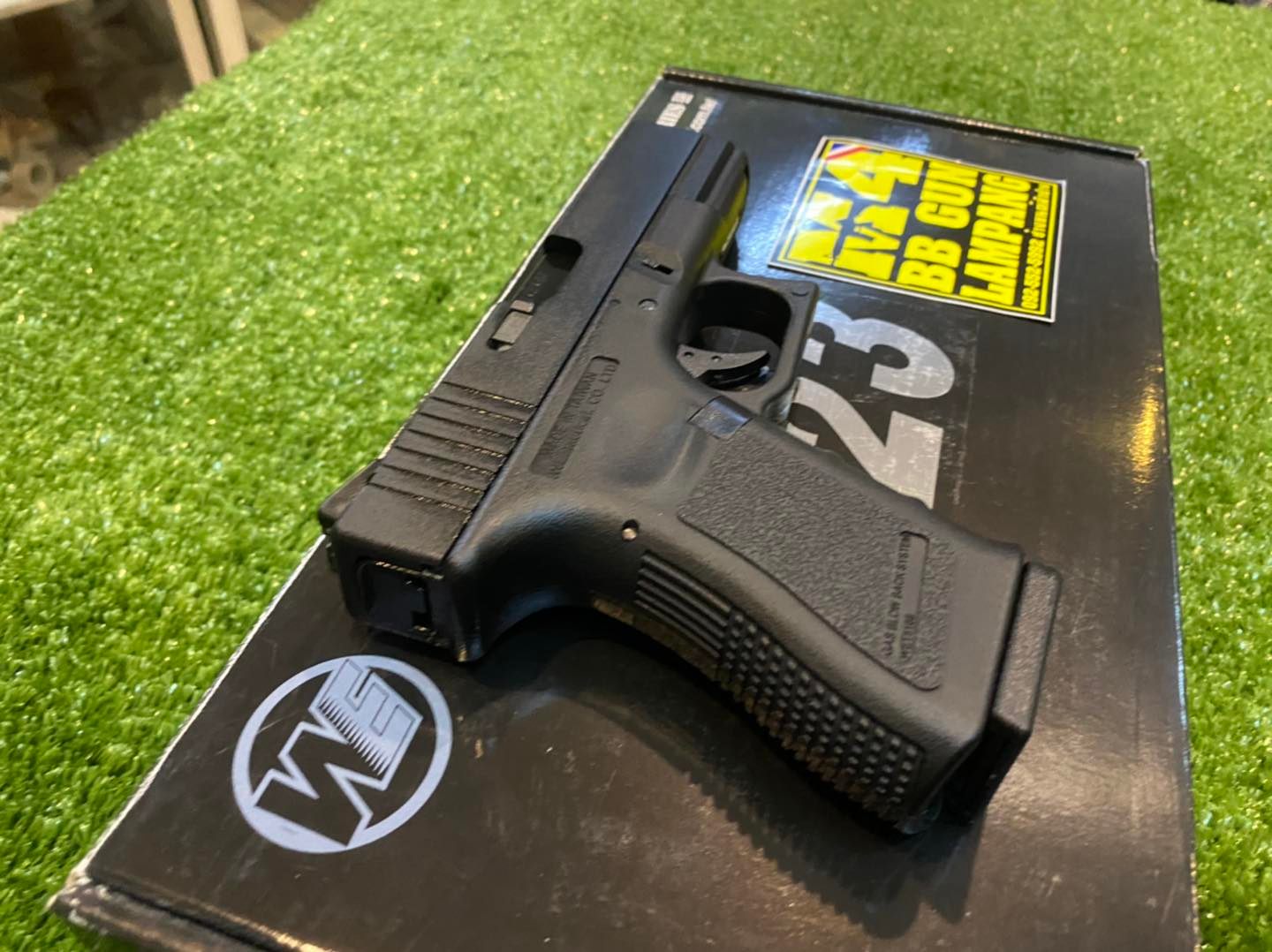 WE Glock23 Gen3 (Full Auto) – สีดำ