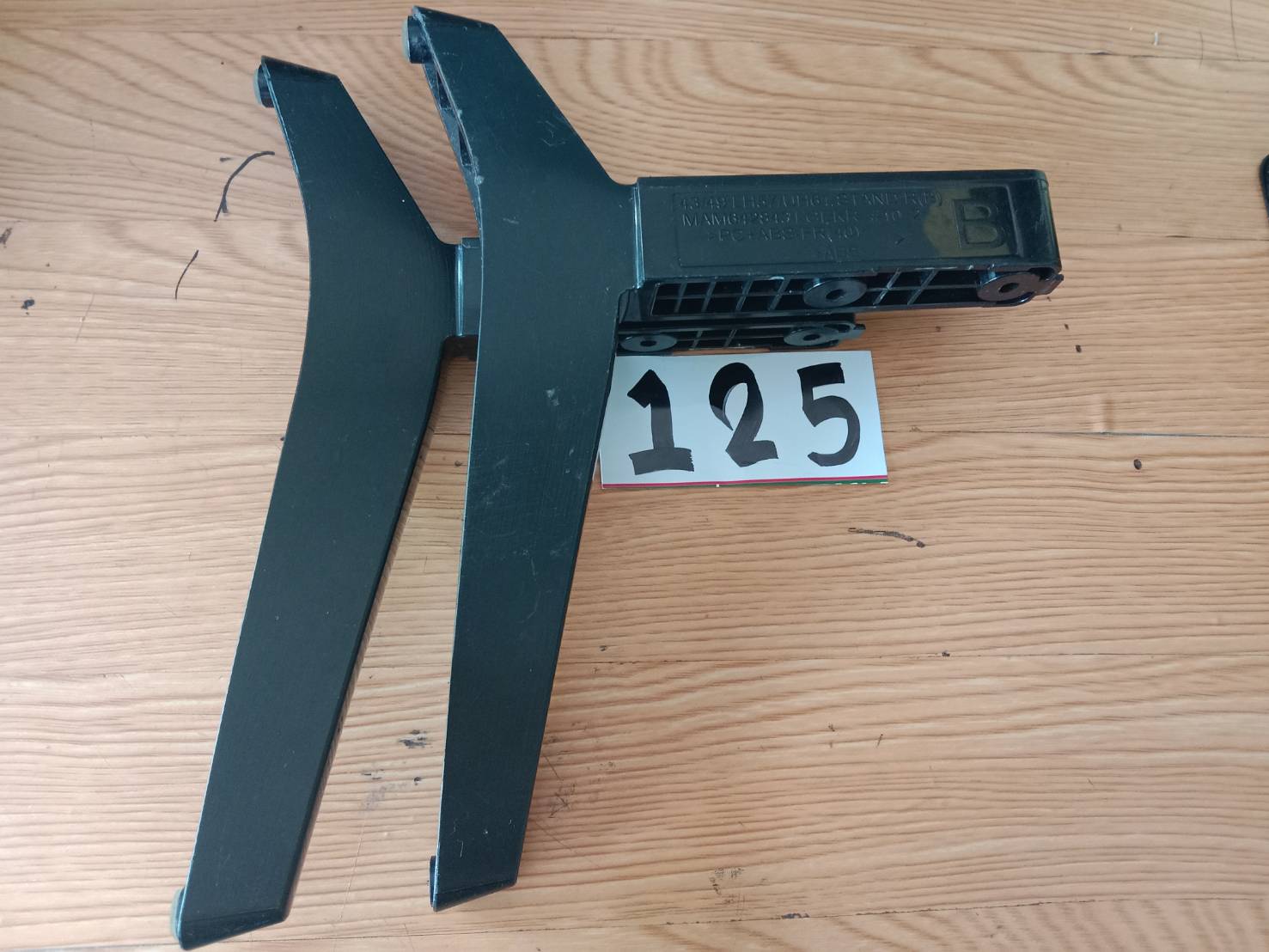 อันที่ 125 ขาทีวี LG 43LH5700 49UH6100 49LJ515V 49LH590 MAM642843