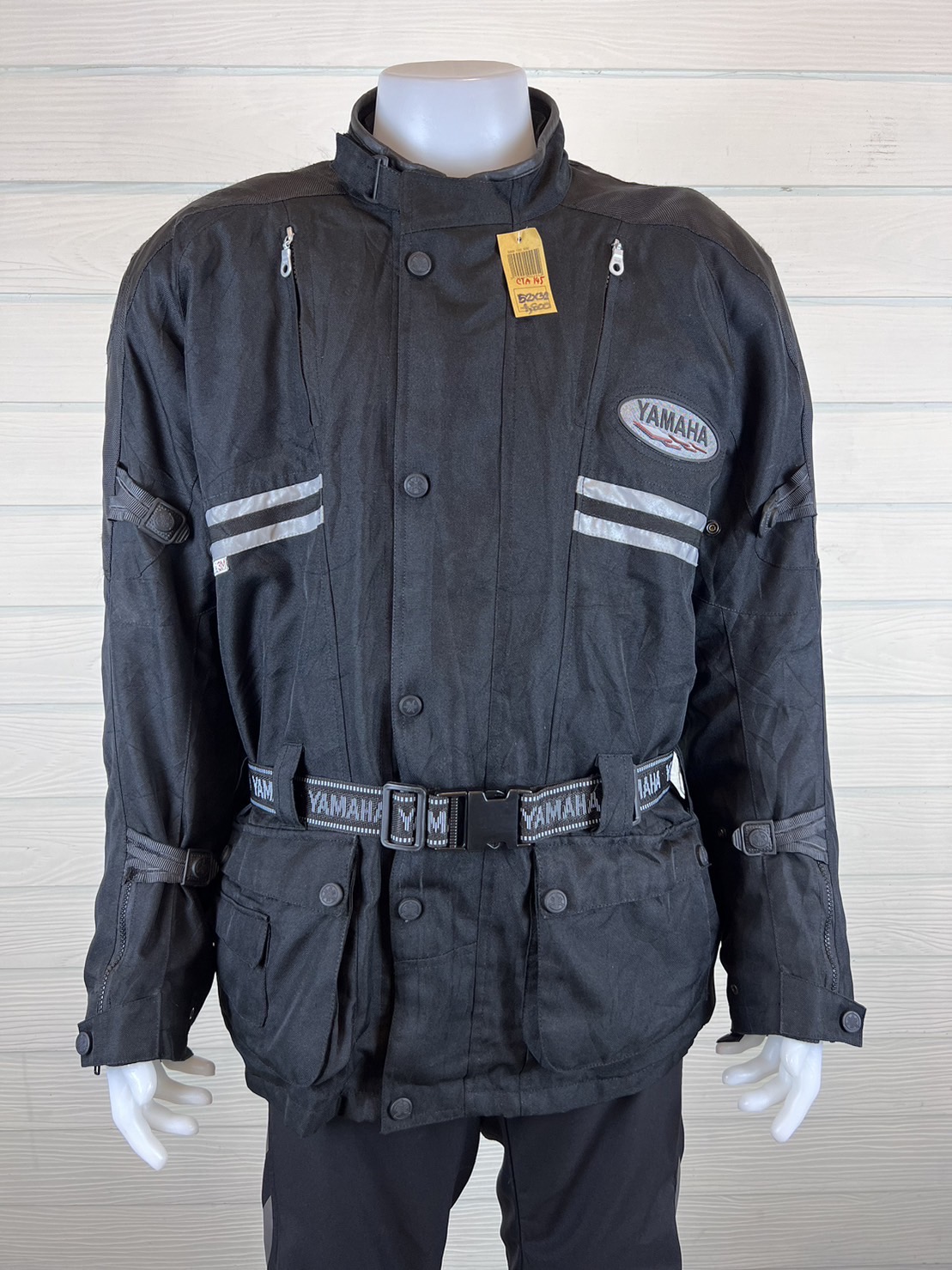 เสื้อขี่มอเตอร์ไซด์( มือสอง) CTA 145 : อก 52-54" ยาว 32" รอบเอว 48-50" Lookwell