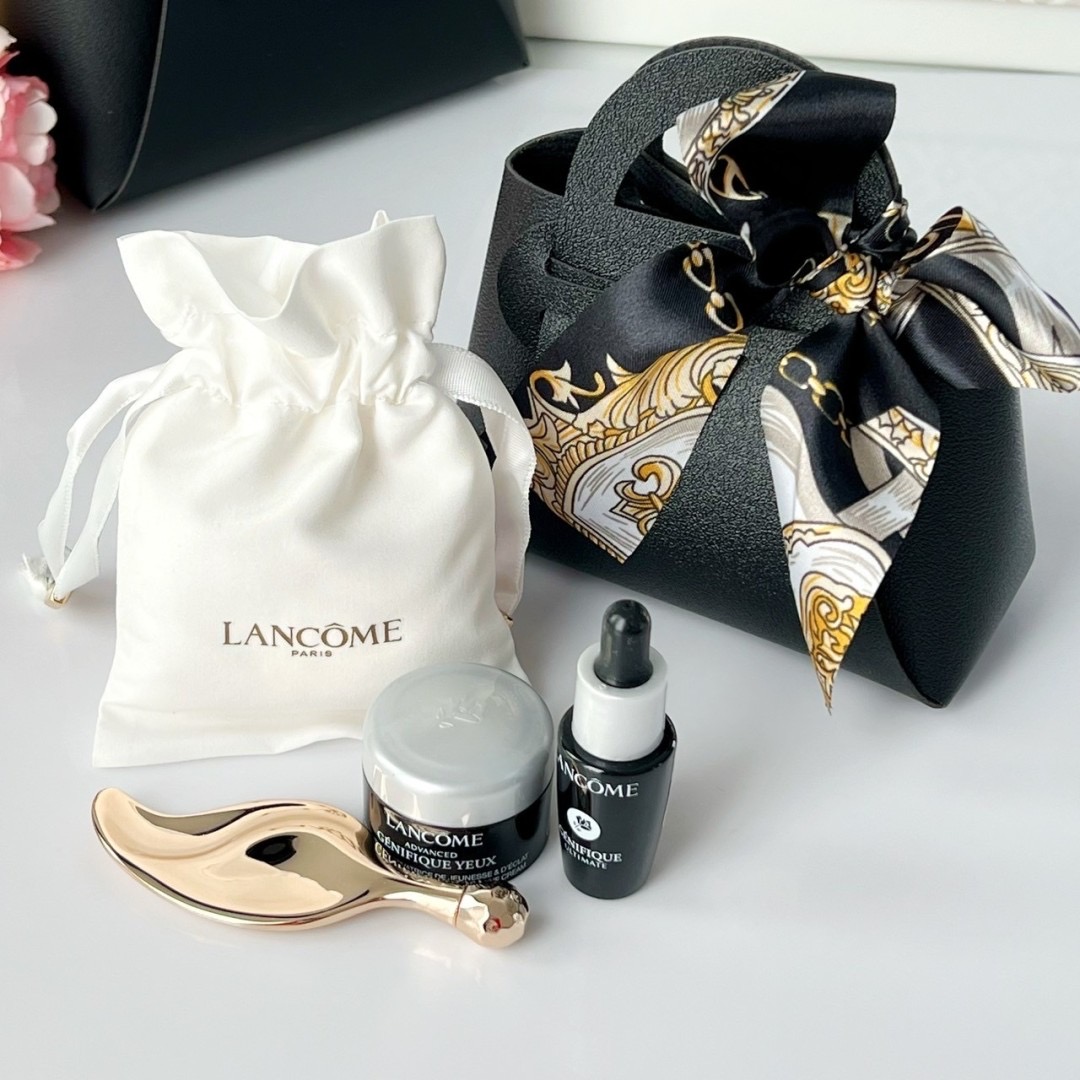 Lancome Beauty Mini Gift Set 3 Items ( Serum , Eye Cream & Gua Sha) แถมฟรีกระเป๋า💗