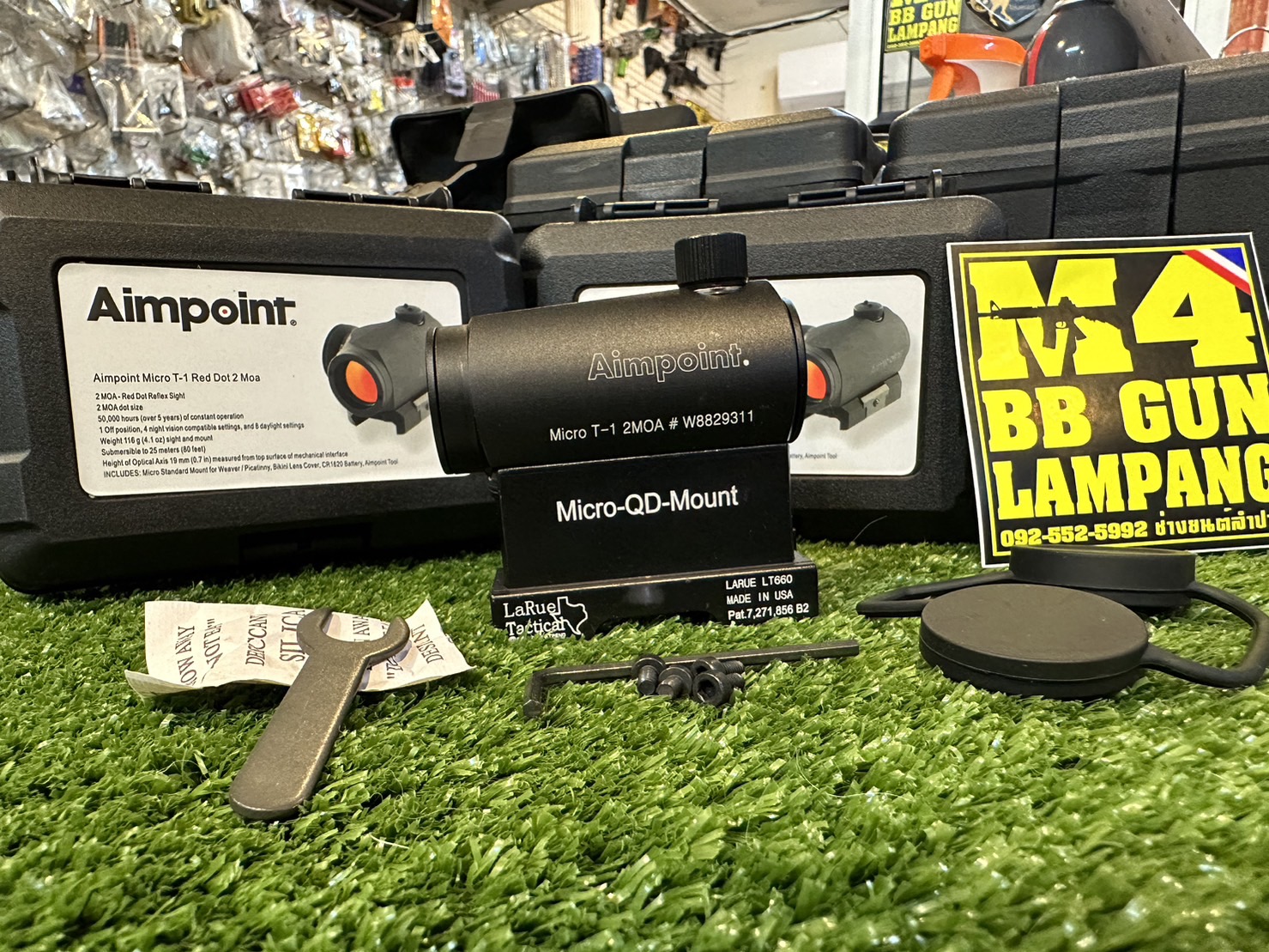 Dot: Aimpoint Micro T-1