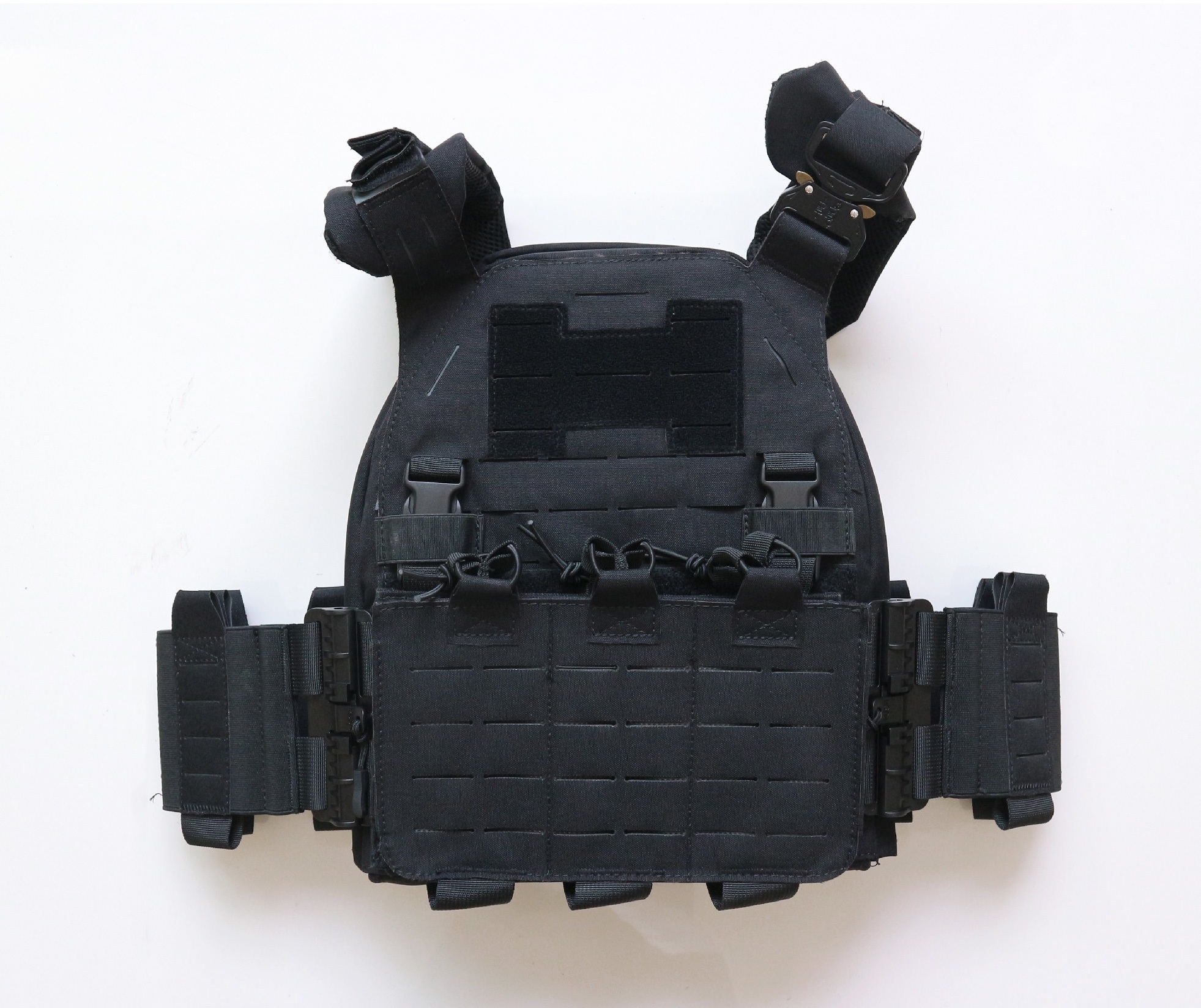 เสื้อเกราะ Universal Vest (K1850)