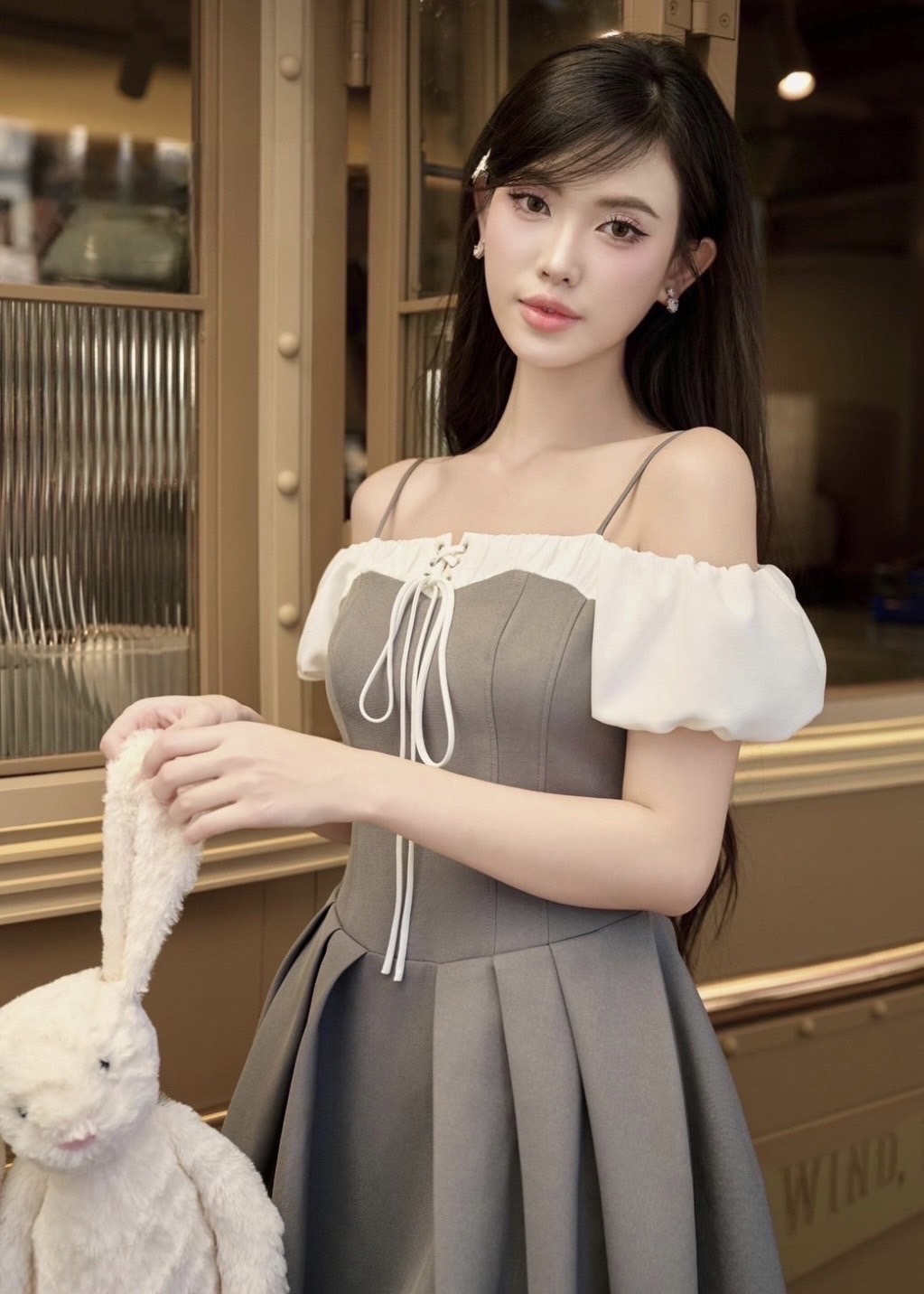 (ป้าย Chanat) มินิเดรสสีเทาสายสปาเกตตี้