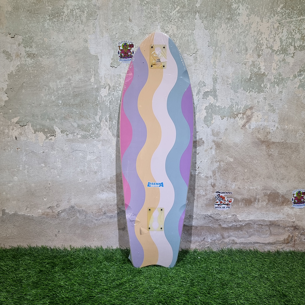 [0301] บอร์ดไม้ Surfskate ขนาด 32"x 9.5" ลายสวยงาม พร้อมติดกระดาษทราย