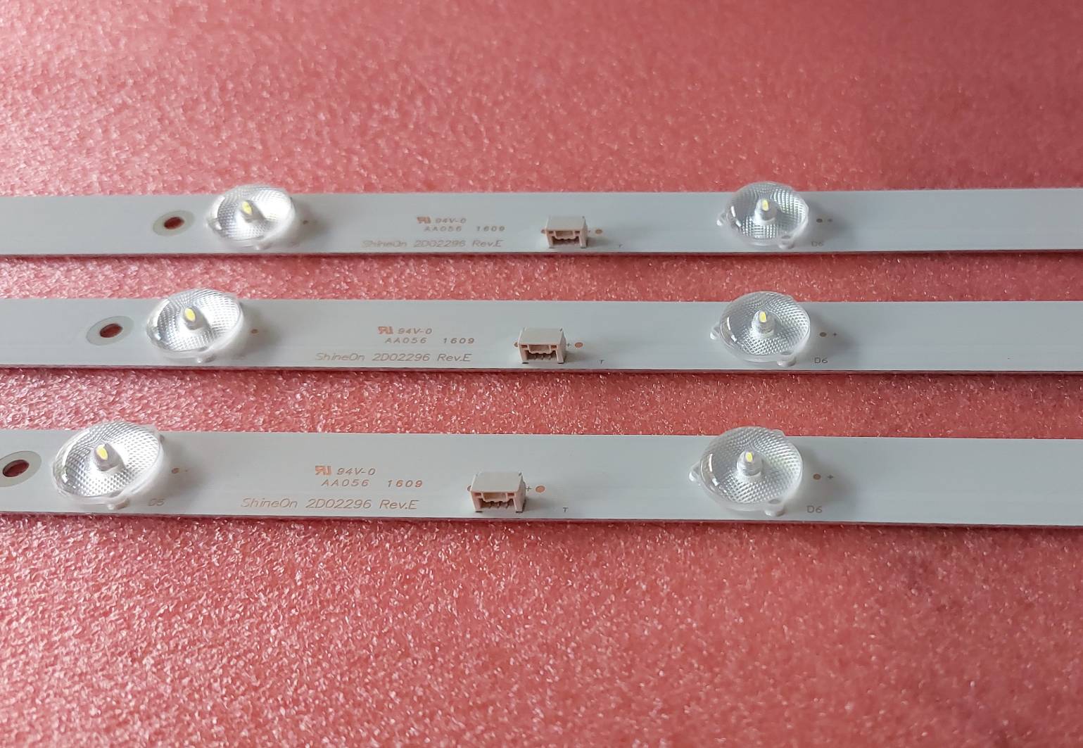 หลอดใหม่อันที่ 300 LG 32LJ500B หลอด7ดวง3แถว 303GC320038 RF-EG320E32-0701S-11A5 RF-EG320B32-0701S-07A1