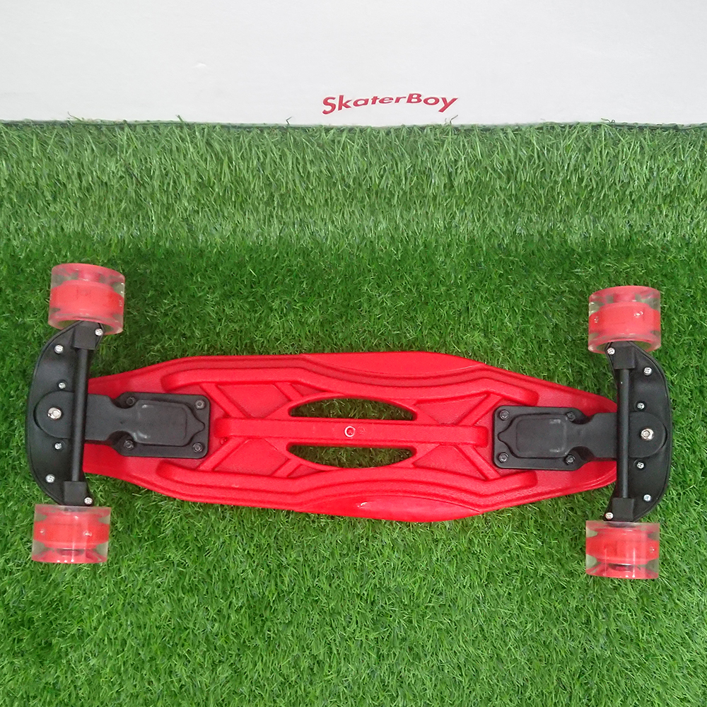 [0201] สเก็ตบอร์ดเด็ก 6ขวบ ไม่มีคว่ำ ฝึกทรงตัว ล้อมีไฟวิบวับ ขนาด 54cm