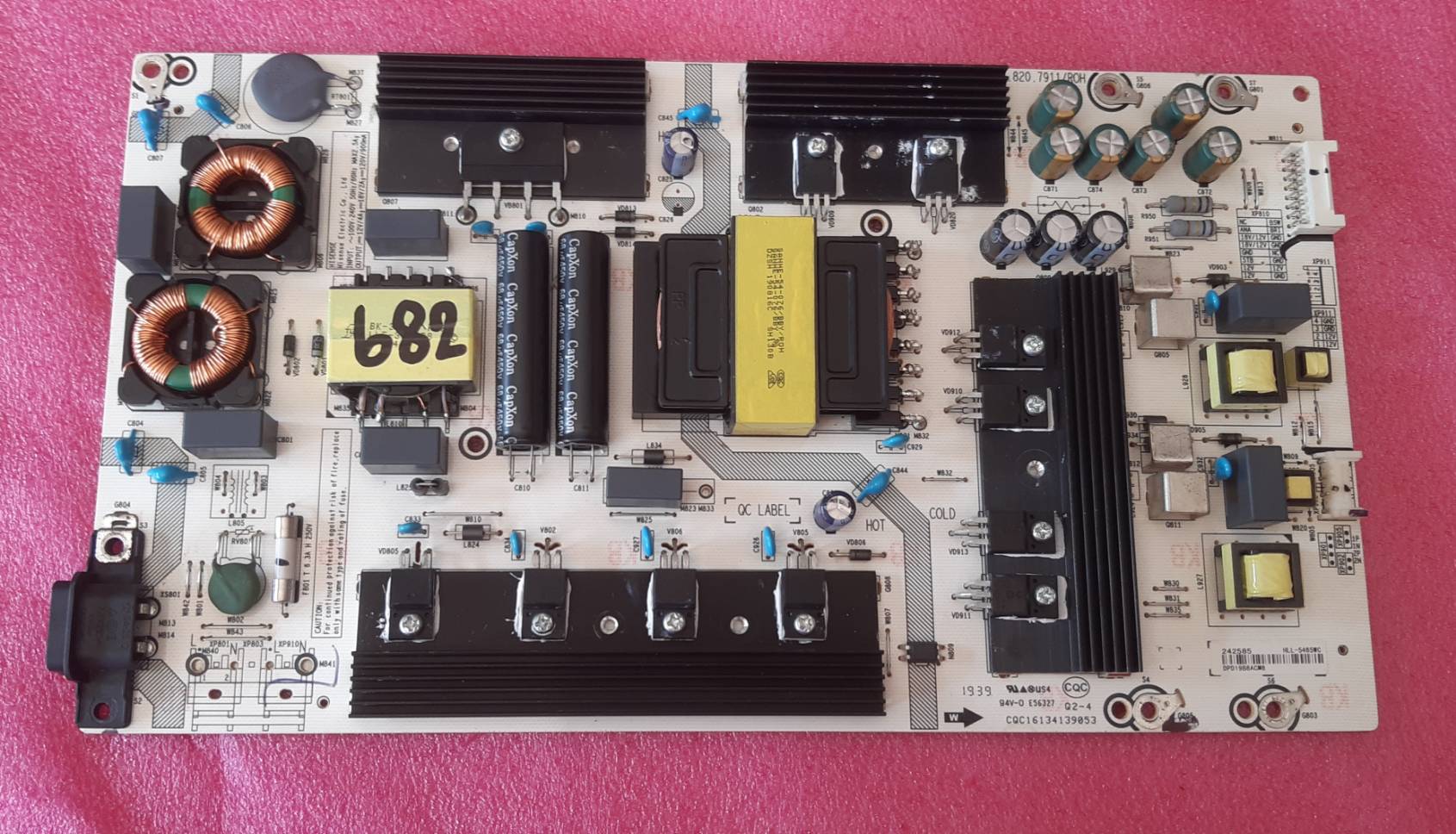 อันที่ 682 HISENSE 65B7100UW ซัฟฟลาย RSAG7.820.7911 ดีเทสแล้ว