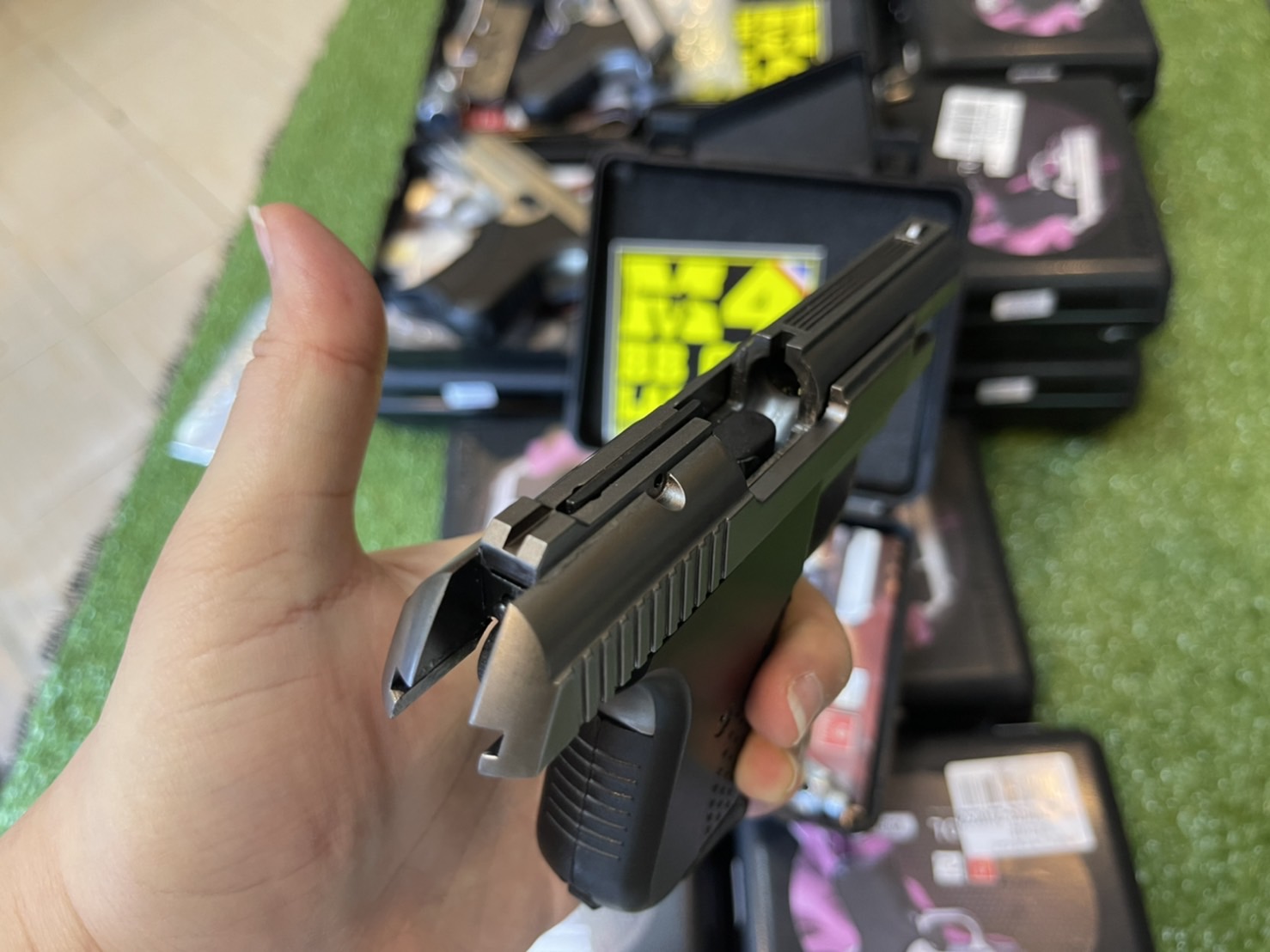 EKOL VOLGA ไททัน