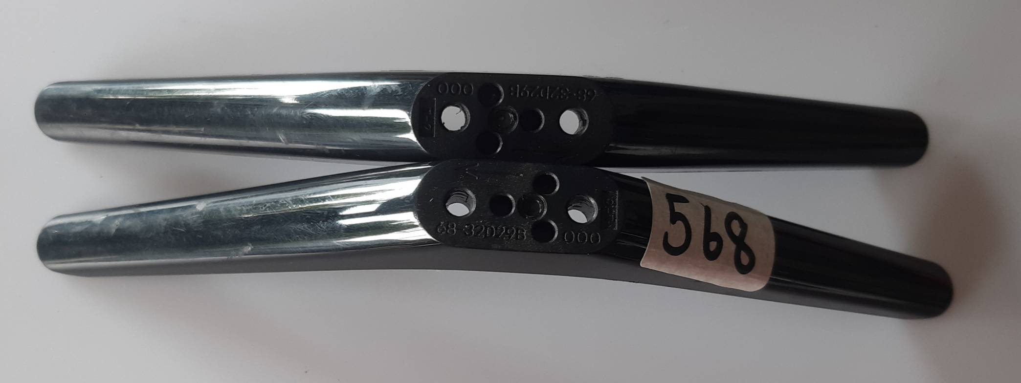 อันที่ 568 ขาทีวี TCL 24D2940 68-32D29B