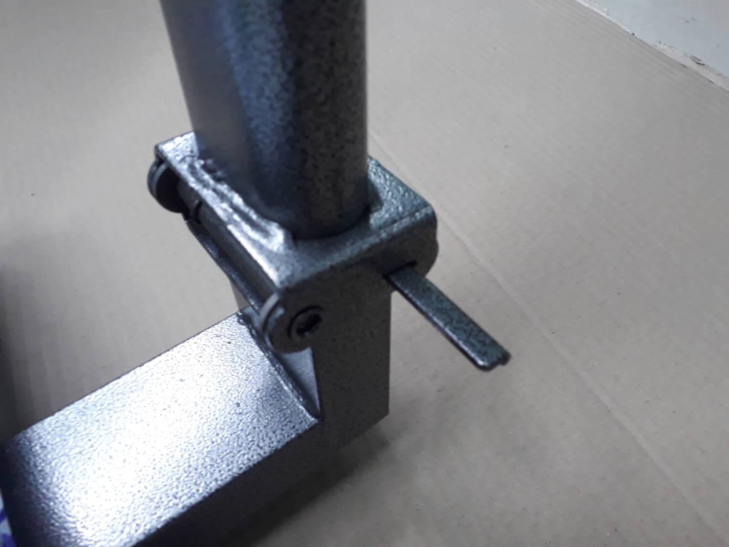 แท่นชั่งคำนวณราคา คอพับได้ ราคาประหยัด รุ่น MI-02 มีให้เลื่อก 2 ขนาด และ 2 พิกัด มีใบรับรองจากกระทรวงพาณิชย์ ราคาเริ่มต้นที่ 4,500บาท