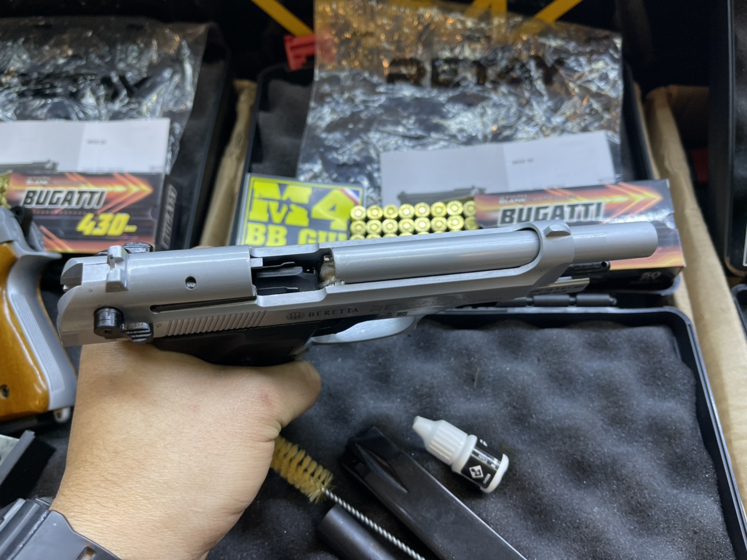 RETAY บาเรทต้า MOD 92 บรอนซ์เงิน ด้าม ดำ