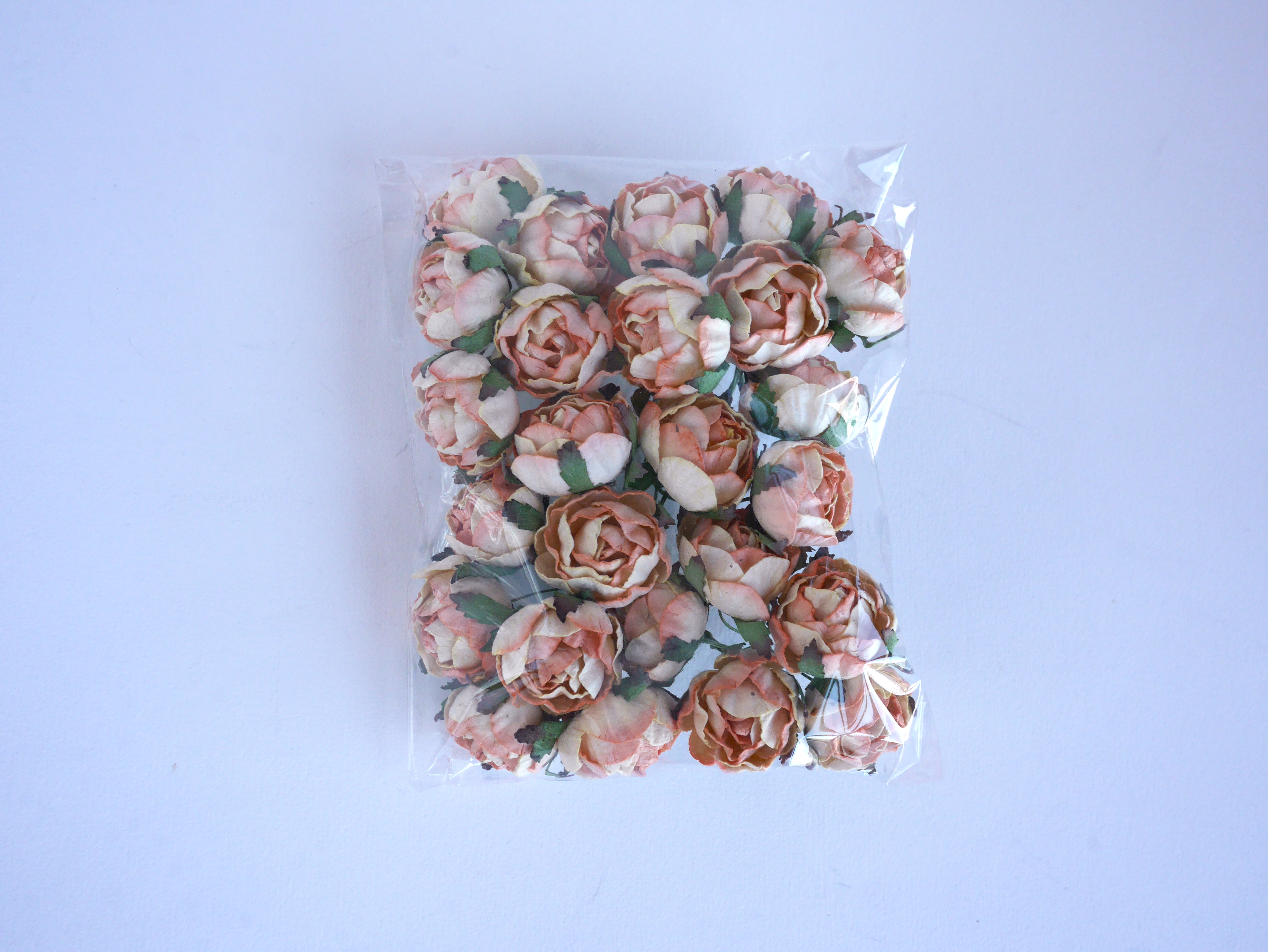 Paper flower, English peony Ranunculus roses 25 pcs., size 3.5 cm., pale peach brush color. สำเนา