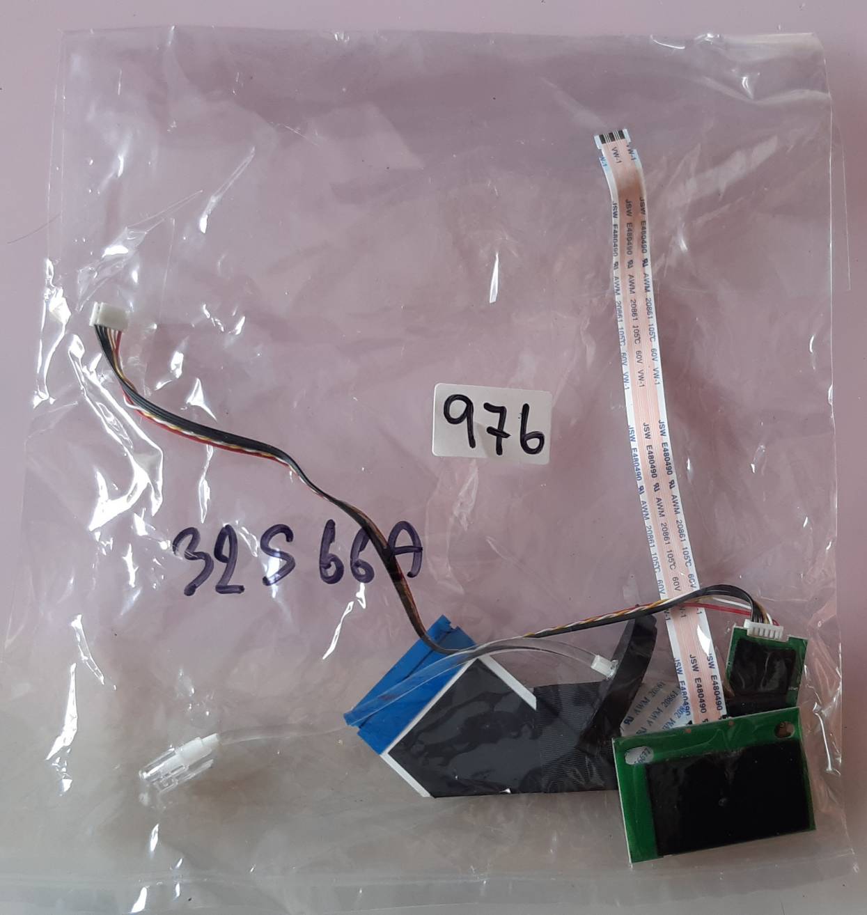 ชุดสายแพร 976 TCL 32S66A