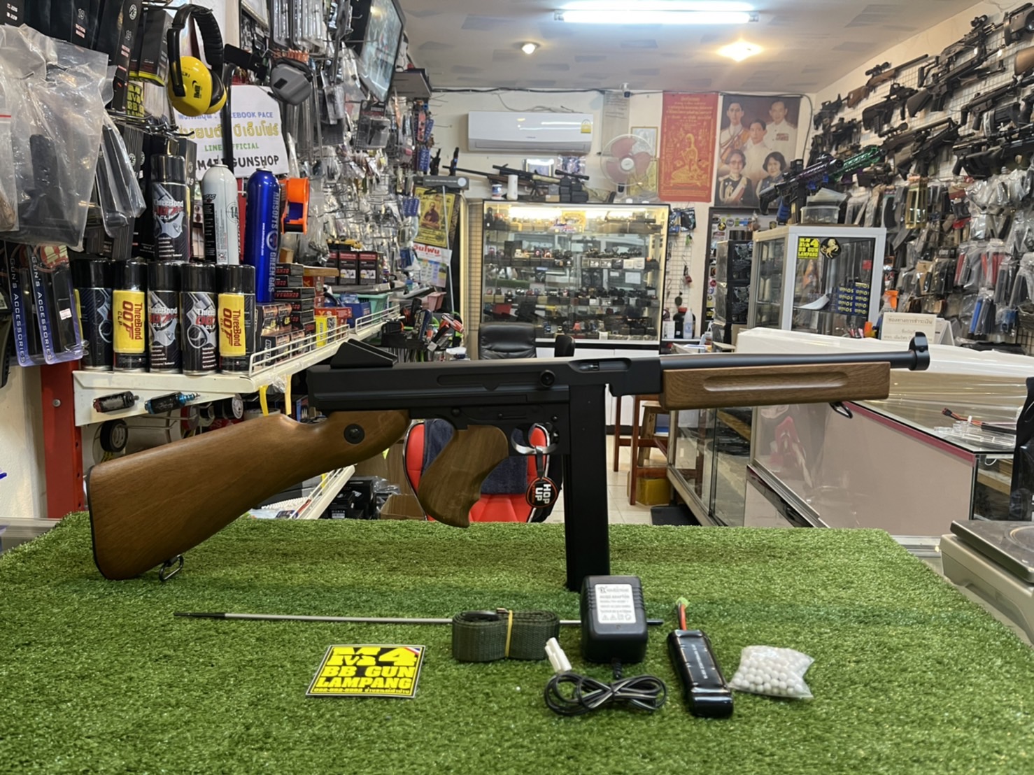 CYMA CM.033 Thompson