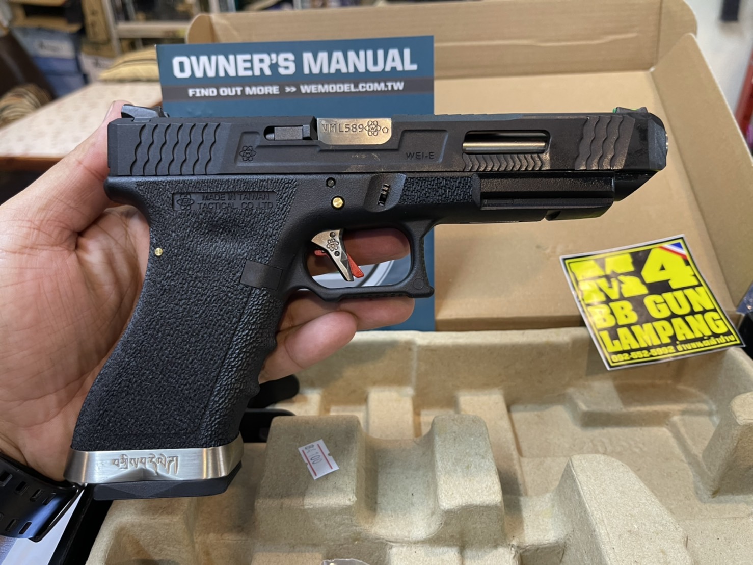 WE - Glock 34 G-Force T1 เฟรมดำ สไลด์ดำ ท่อเงิน