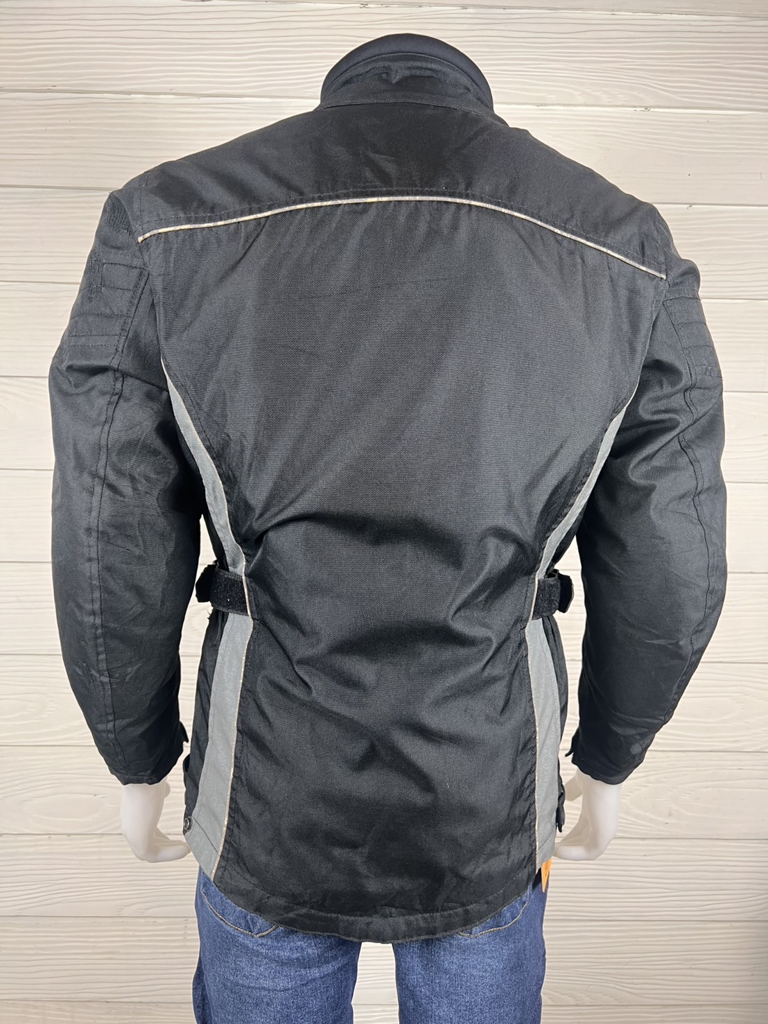 เสื้อขี่มอเตอร์ไซด์( มือสอง) CTA 596 : อก 40-42" ยาว 26" (M) Weise