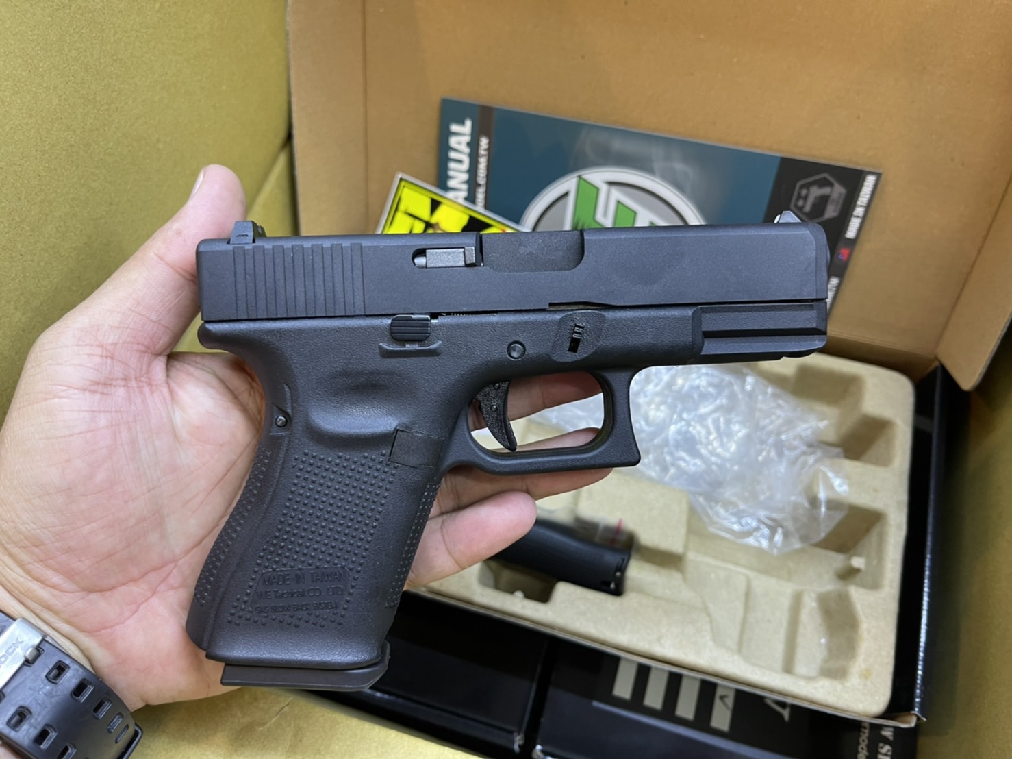 WE Glock 19 Gen 5 - สีดำ