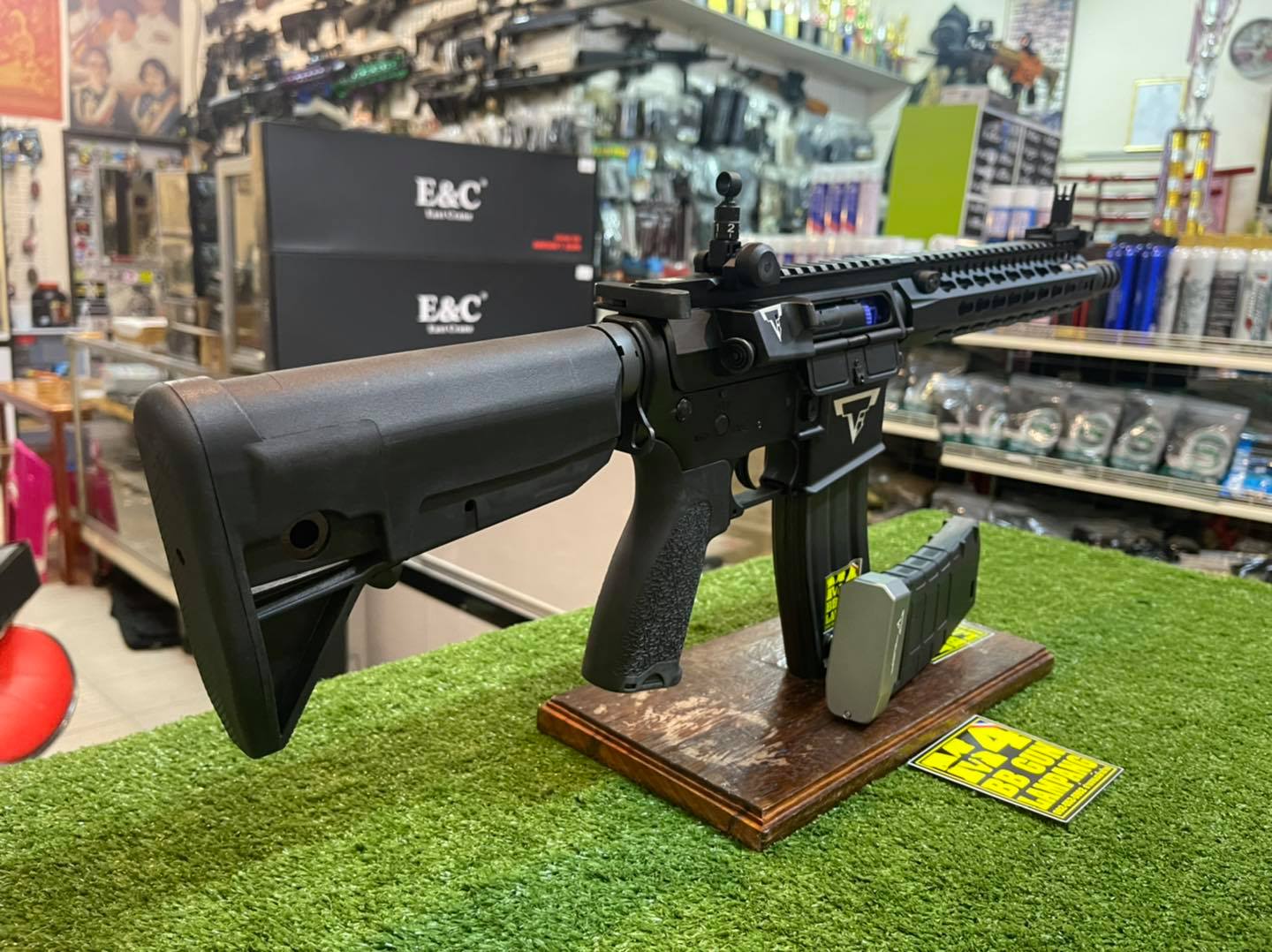 E&C 854 S2 : John Wick2 TTI TR-1 Keymod 9" บอดี้โลหะ