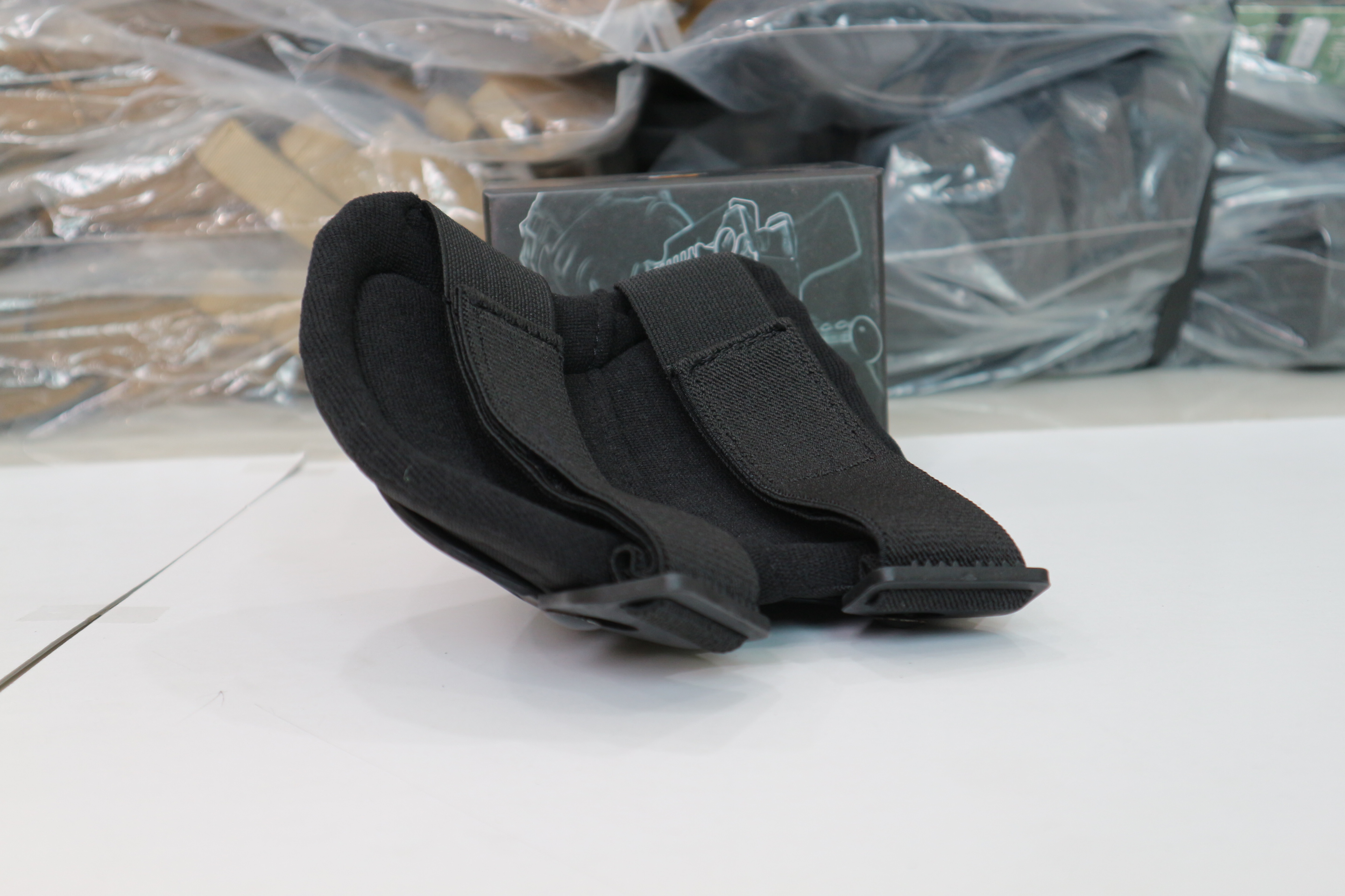 สนับเข่า 9 MM (K0270)