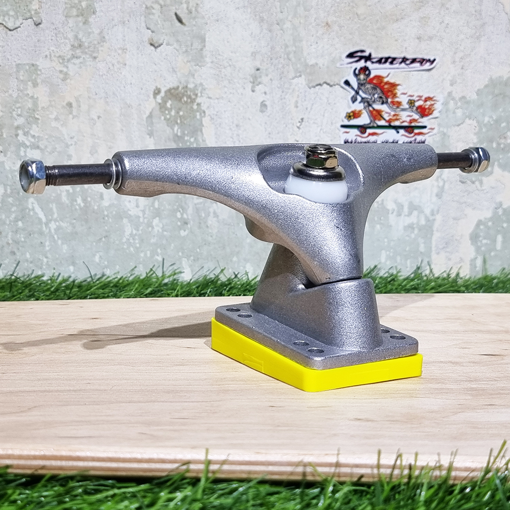 [0311] ยางรองทรัค แบบเฉียง 8-14mm เลือกได้ 7 สี เหลือง เทา ชมพู เขียว ส้ม ฟ้า ม่วง