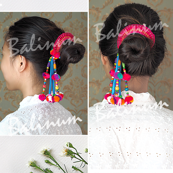 (1 ชิ้น) ยางรัดผมชาวเขามาลัยอุบะระย้าปอมปอม DIY แฮนด์เมด ประดับด้วยผ้า ไหมพรมปอมปอม ลูกปัดไม้ และกระพรวนหลากสี สไตล์โบฮีเมียนชาวเขาชาวดอย ผู้ใหญ่หรือเด็กก็ใช้ได้ สามารถใช้มัดผม รวบผม หรือเกล้าผมก็ได้ ดูเก๋ น่ารัก และมีสไตล์มากค่ะ หลายสี (Multi-color)