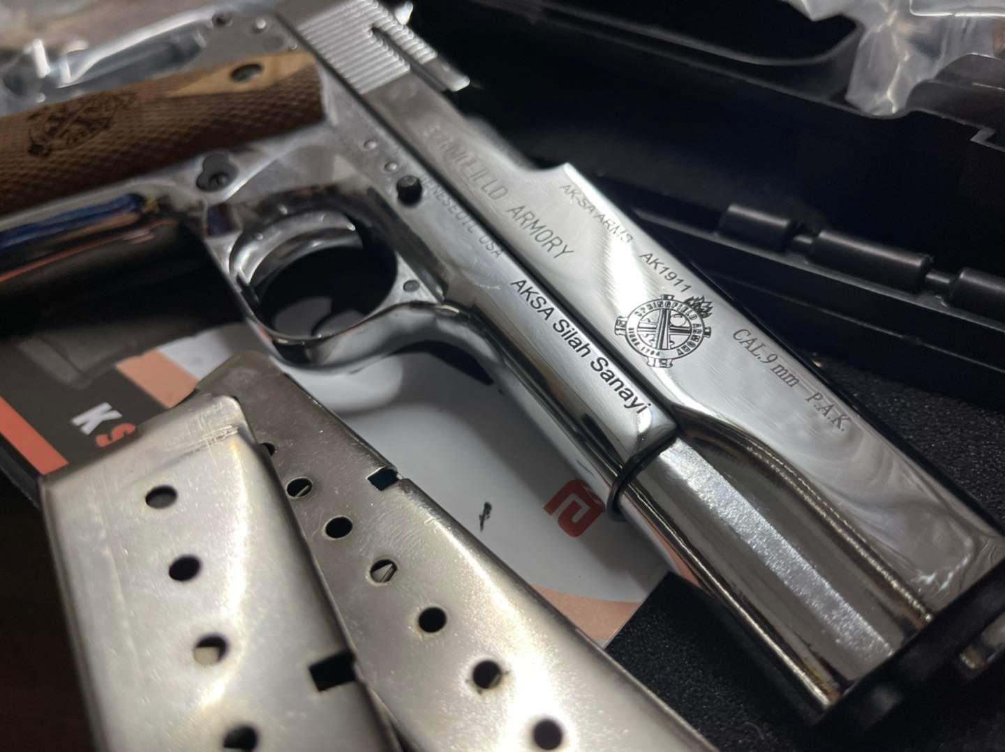 AKSA COLT 1911 ลาย Spring Field สีเงินเงา