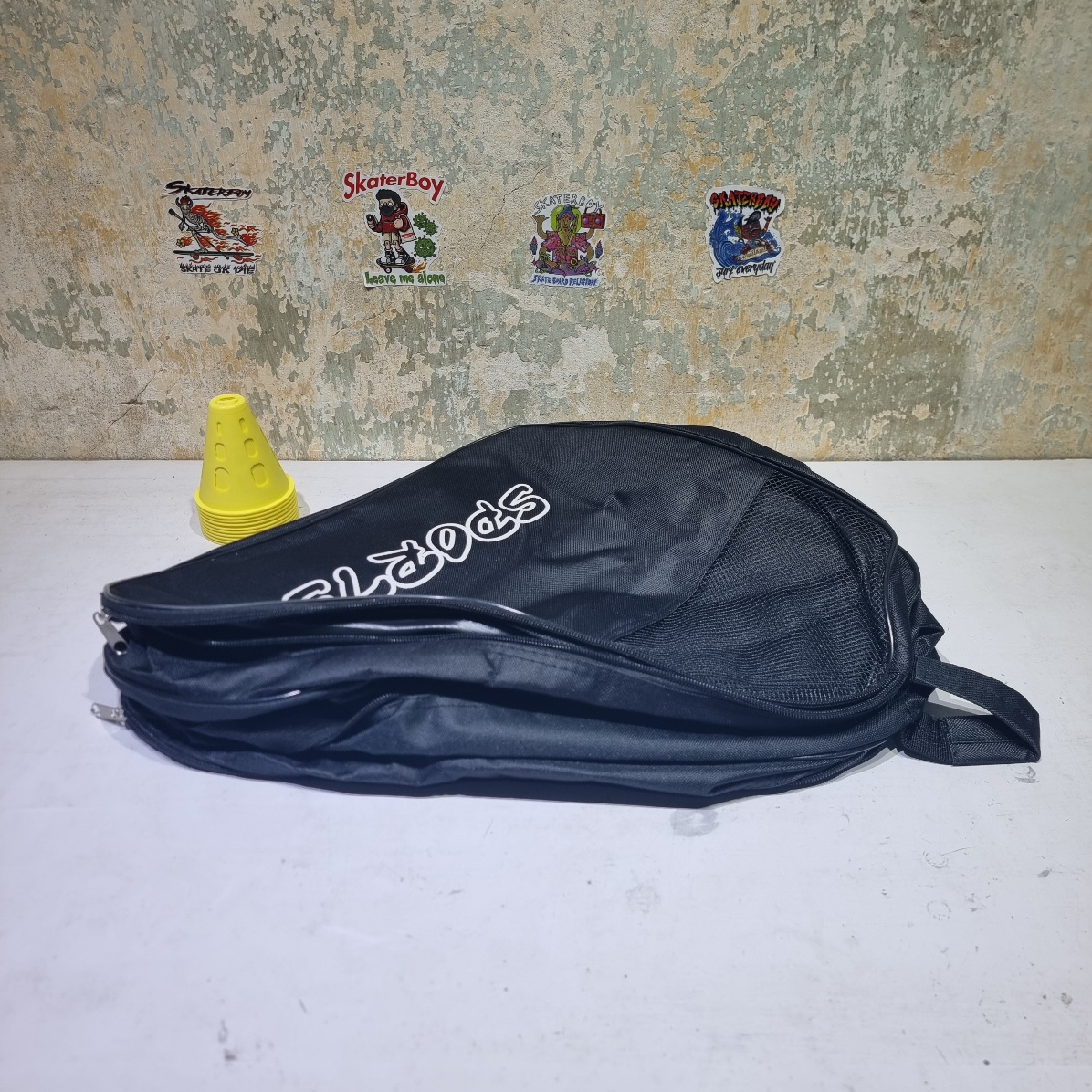 [0319] กระเป๋า รองเท้าสเก็ต 3ช่อง สำหรับ โรลเลอสเก็ต อินลายสเก็ต roller inline skate bag