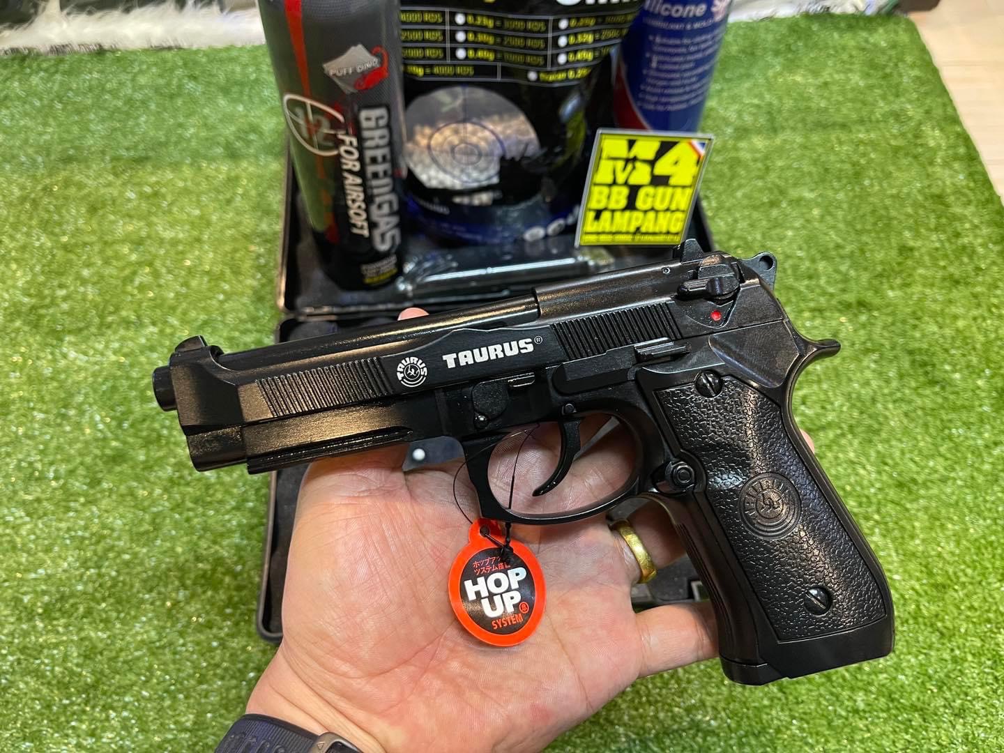 Double Bell 736 - Taurus PT92 BK