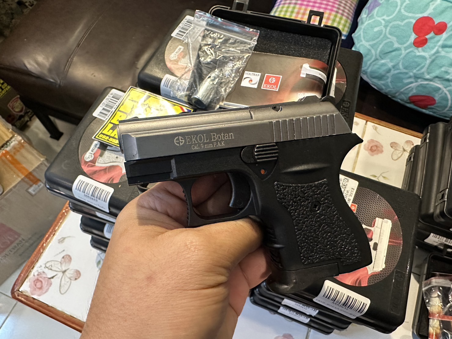 EKOL Botan ไททัน