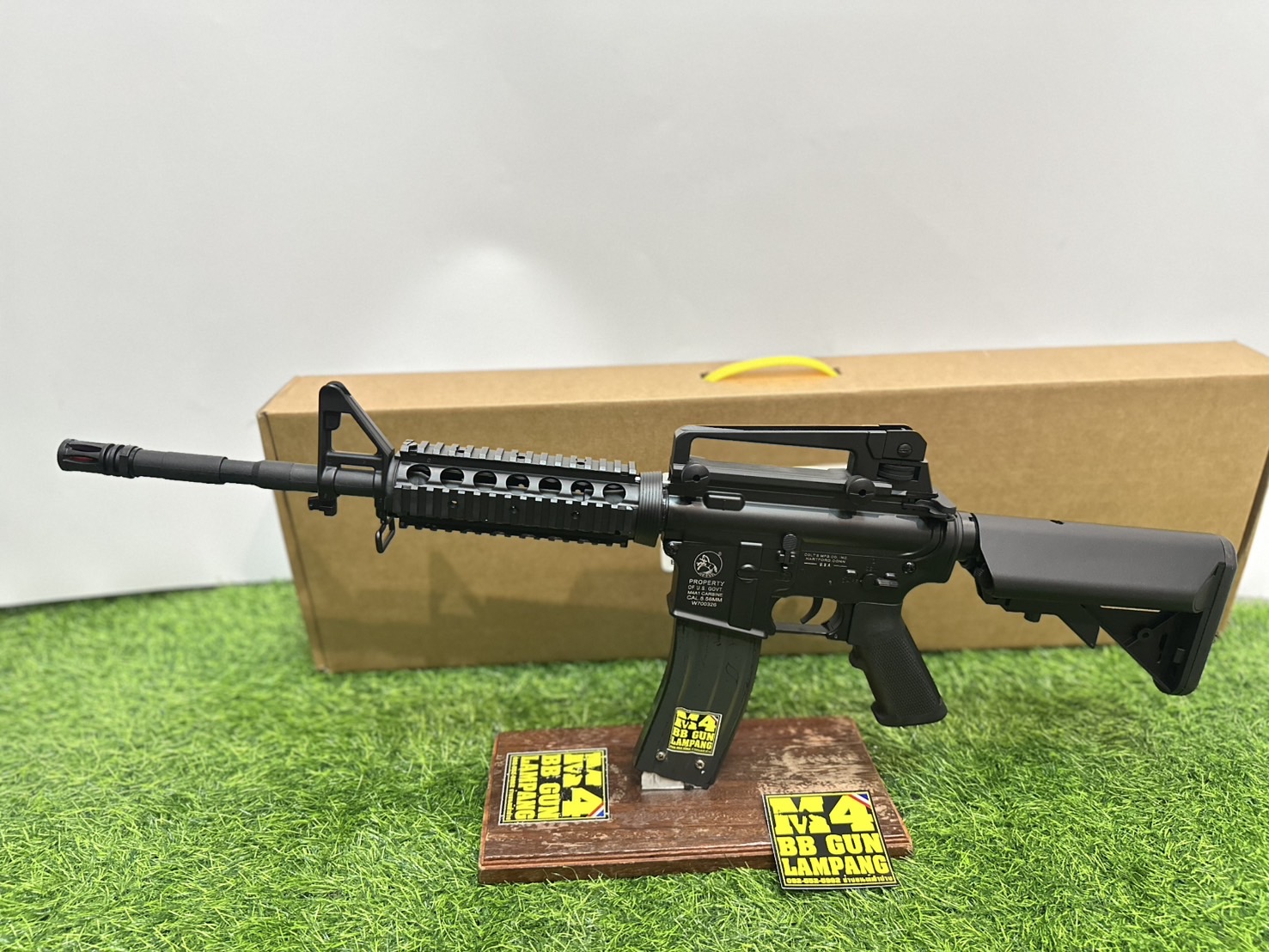 Double Bell 061C M4 RIS (ABS) AEG