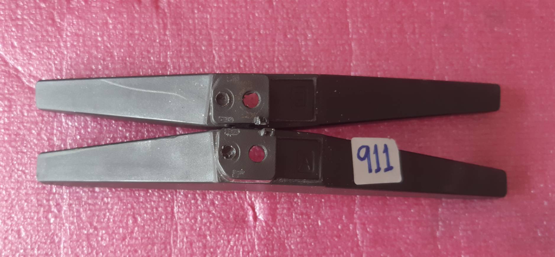 อันที่ 911 ขาทีวี LG 43UJ630T MAM645839