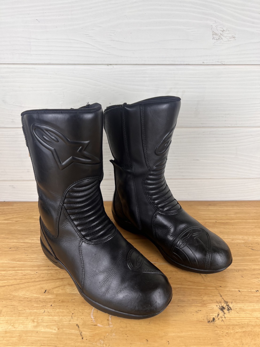 รองเท้าขี่มอเตอร์ไซด์( มือสอง) CMBA-507 Size ขนาดจากป้าย 40EUR /6UK /25CM alpinestars