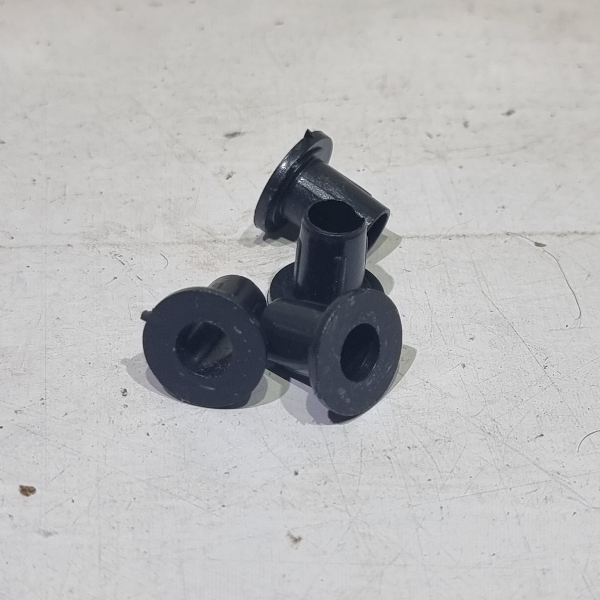 [0232] ลดช่องว่างระหว่างลูกปืนล้อ สำหรับ อินลายสเก็ต inline spacer