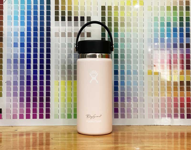 สลักชื่อ สลักข้อความ สลักรูป เลเซอร์ชื่อ เลเซอร์ข้อความ เลเซอร์รูป บนกระบอกน้ำ