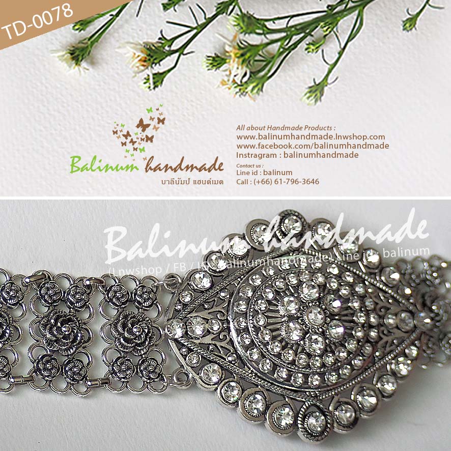 Thai Traditional Silver Belt Chain Vintage Bohemian Antique เข็มขัดเงินประดับเพชร สไตล์วินเทจโบฮีเมียนแอนทีค สวมใส่ง่าย จะใส่แมทซ์กับผ้าซิ่น ผ้าไทย ชุดเมือง ชุดล้านนา หรือกับกระโปรง และกางเกงยีนส์ ก็ดูเก๋และเท่ห์ดีค่ะ เงิน (Silver)