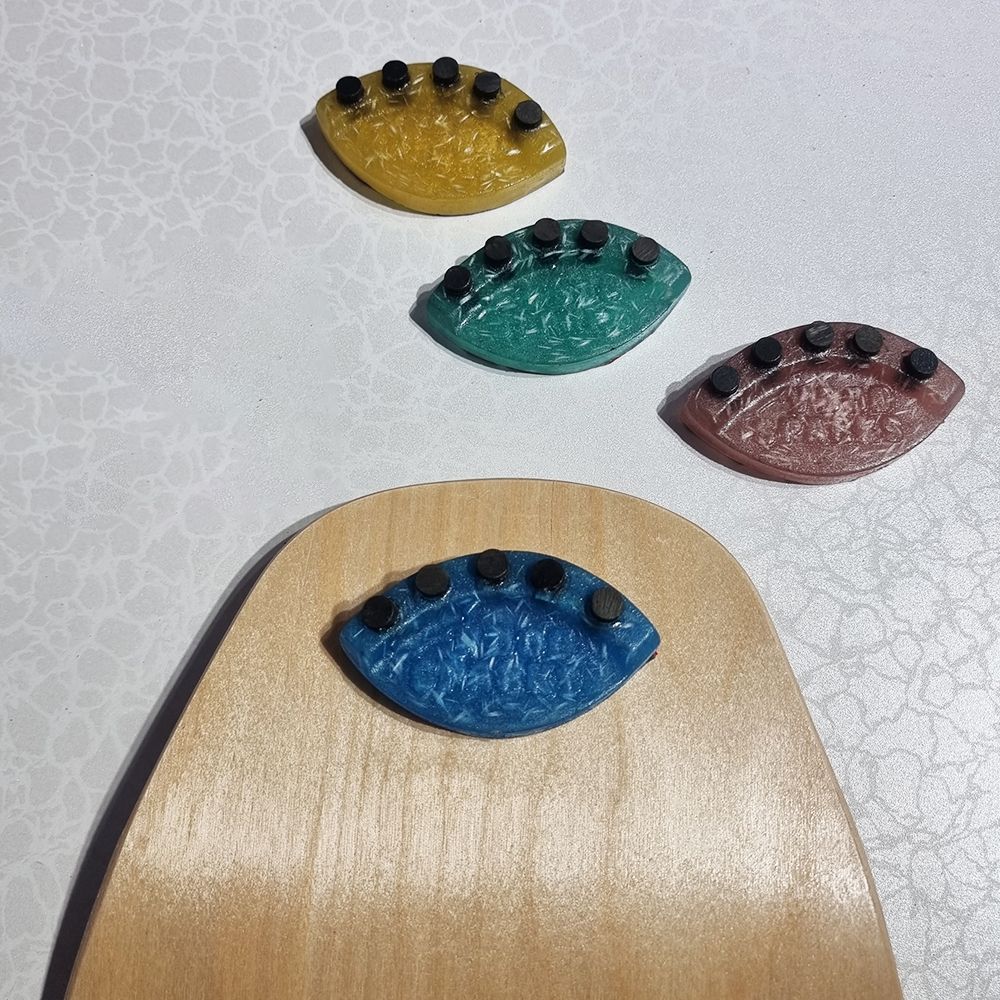 [0302] หินเบรกไฟลุก ติดแผ่นไม้สเก็ตบอร์ด ยกหน้าไม่มีหงาย ป้องกันบอร์ดเป็นรอย brake Tail guard